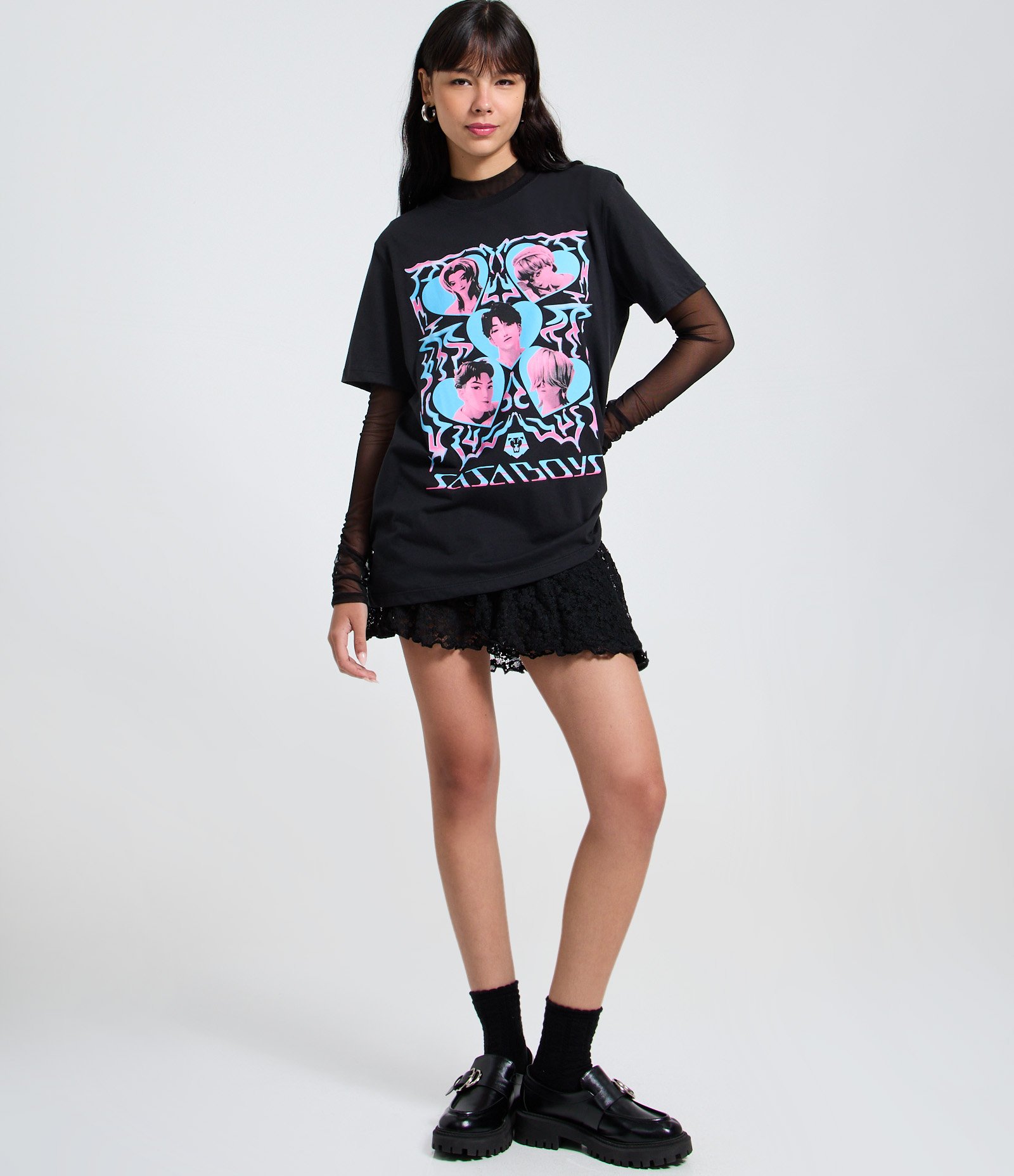 Camiseta em Algodão com Corações K Pop Demon Hunters Preto 2