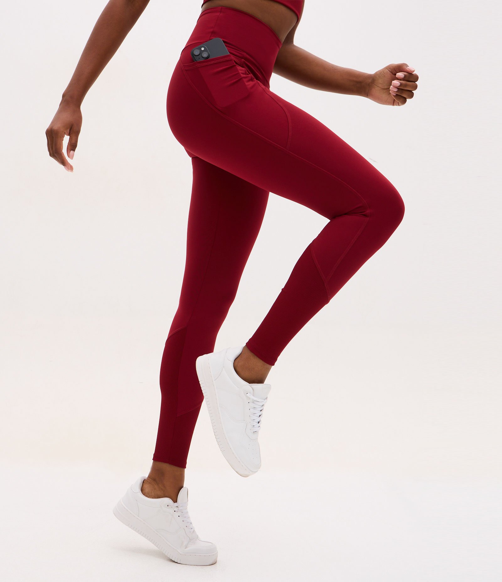 Calça Legging Esportiva com Recorte Canelado e Bolso Lateral Vermelho 3