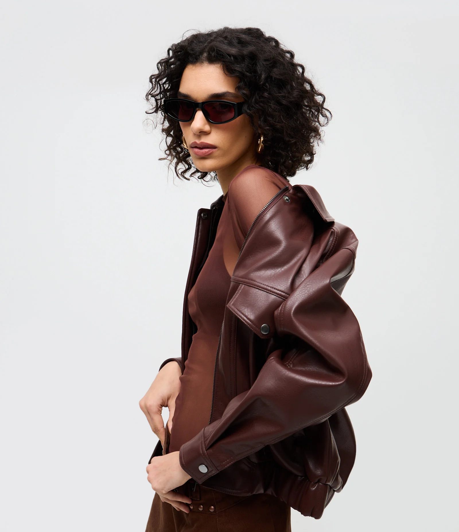 Camiseta Segunda Pele em Tule Manga Longa Marrom 1