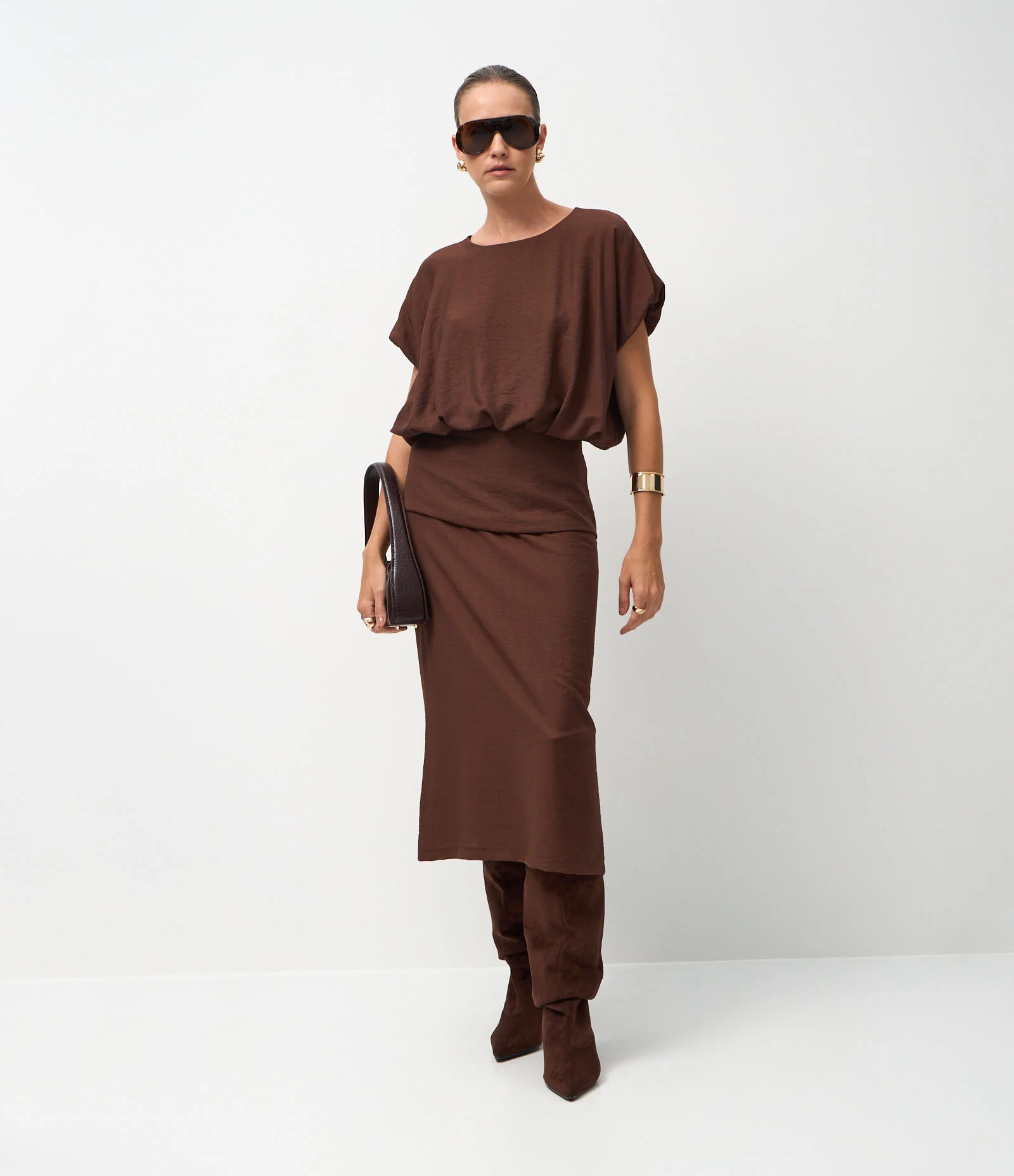 Blusa Balonê Curta em Viscose Marrom 2