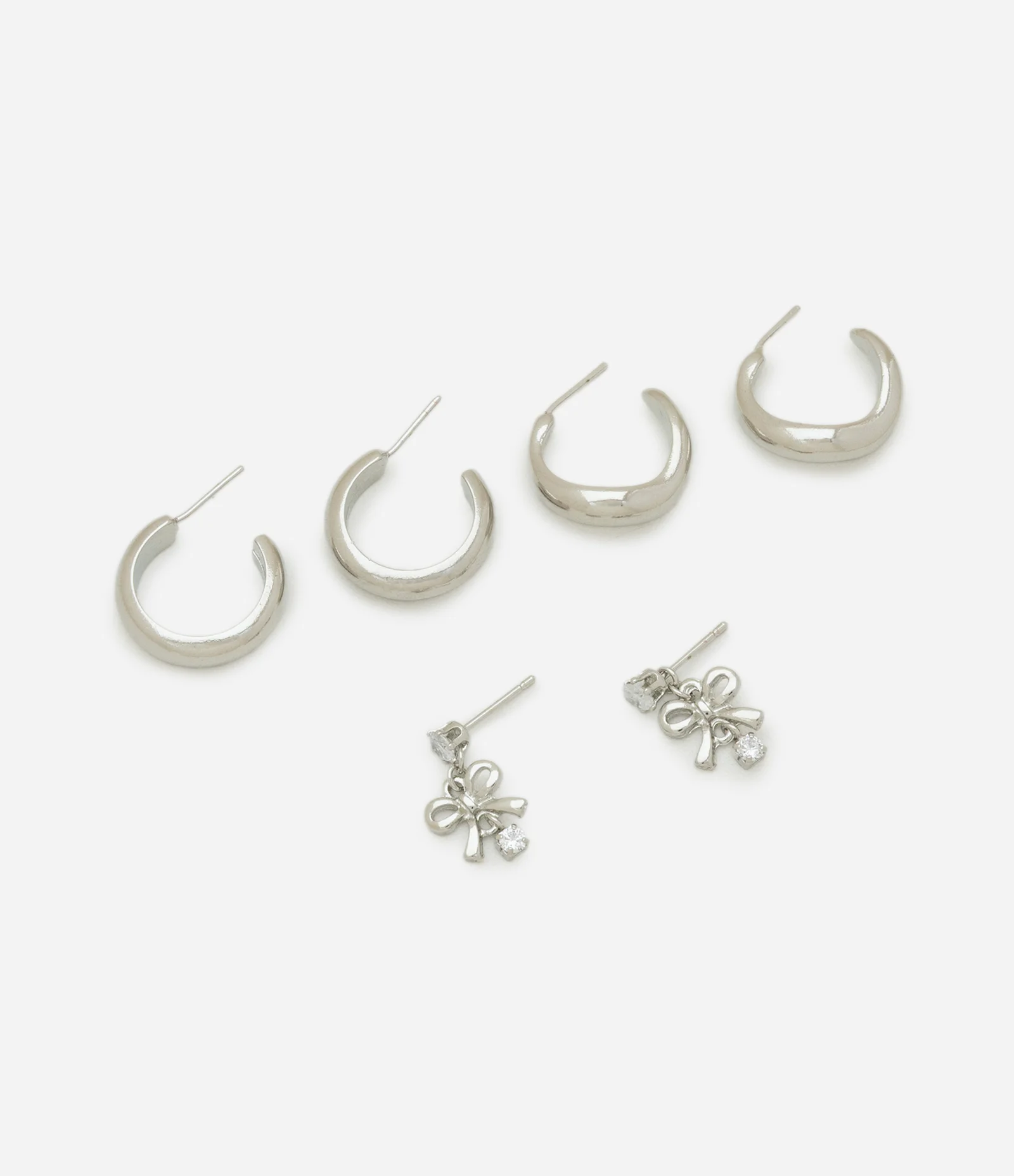 Kit 03 Brincos de Argola e Formato de Laço Prata 1