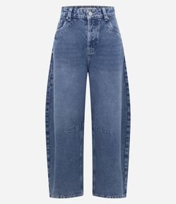 Calça Barrel em Denim com Cintura média e Five Pockets Estruturados