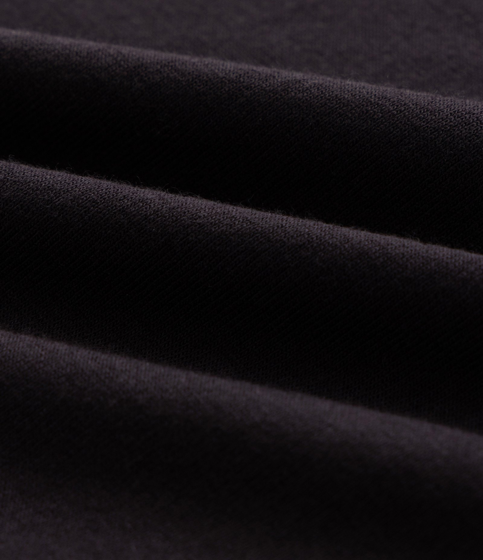 Camisola Curta com Abotoamento Frontal e Detalhes Contrastantes Curve & Plus Size Preto 3