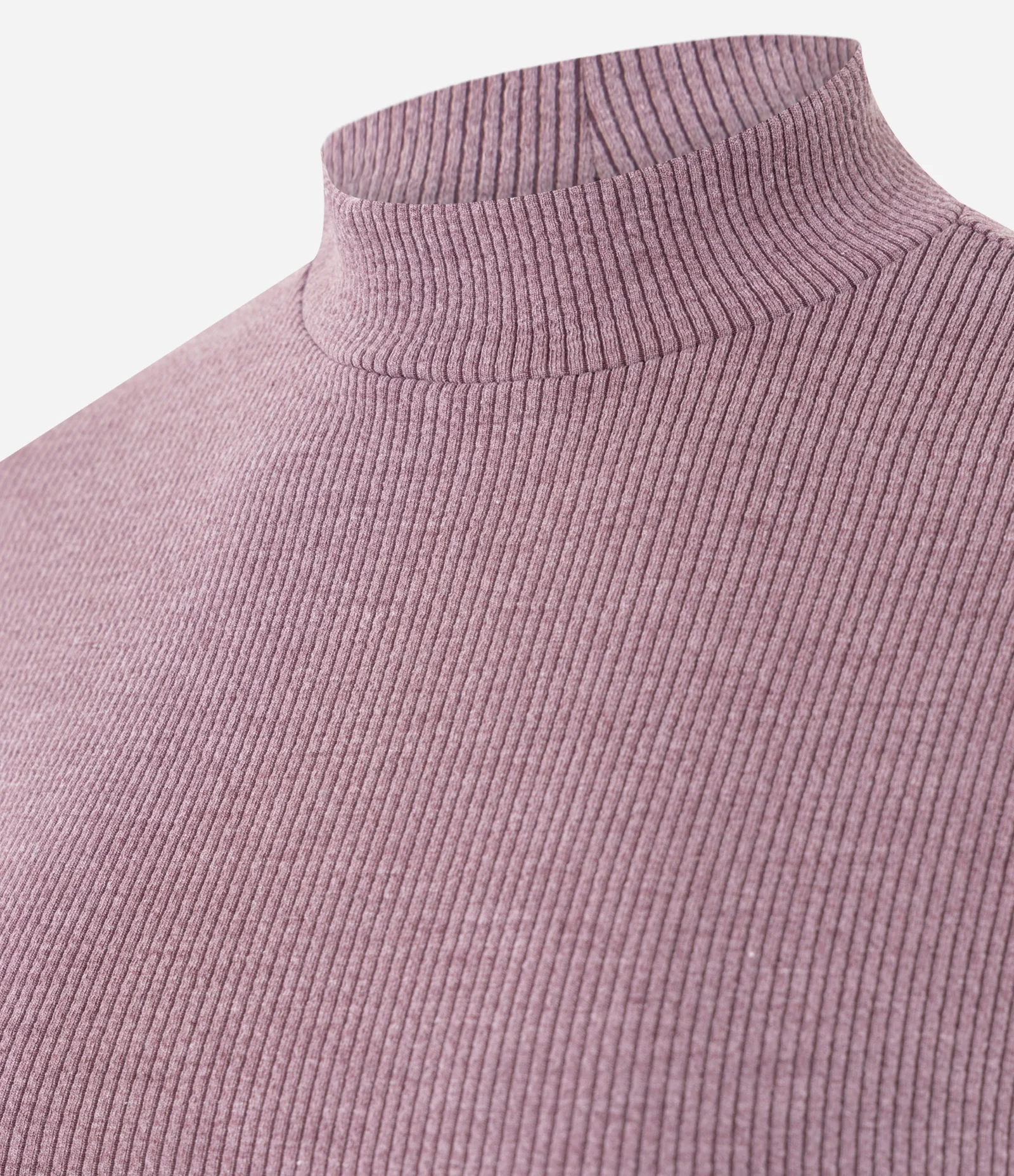 Blusa Média em Tricô com Golinha Alta Lilás 2