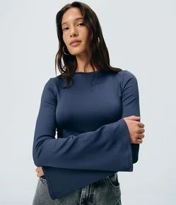 Blusa em Ribana com Manga Sino
