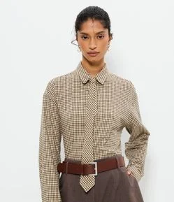 Camisa Oversized Xadrez com Gravata