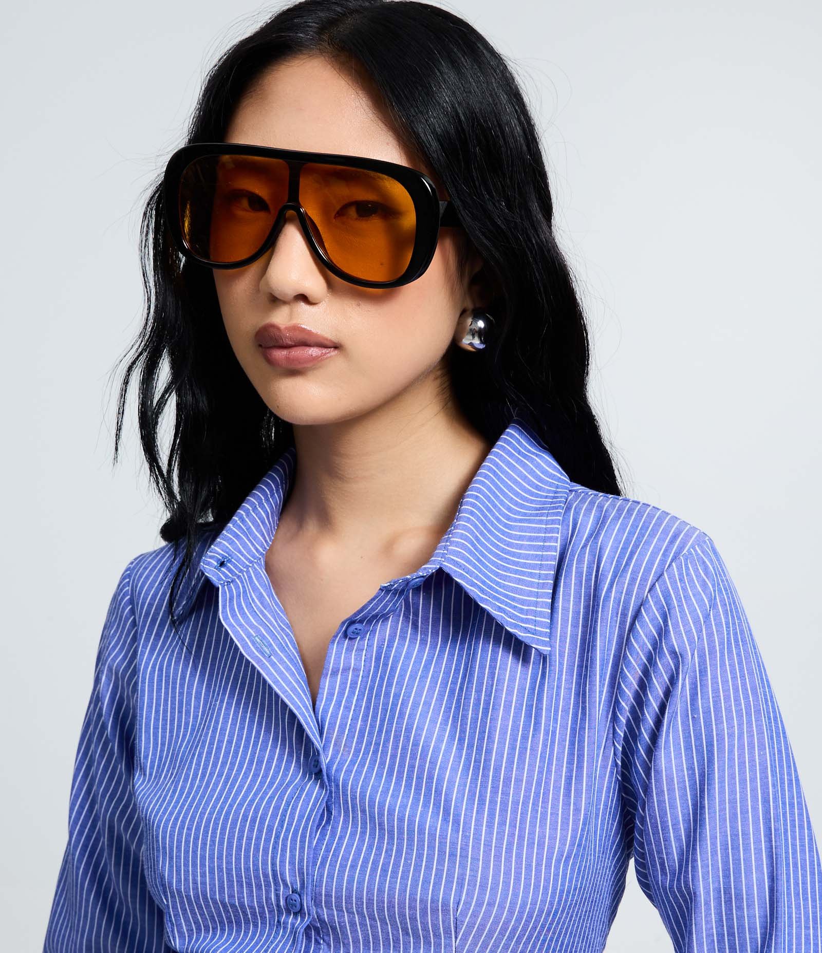 Camisa Ajustada em Tricoline com Amarração nas Costas Azul 3