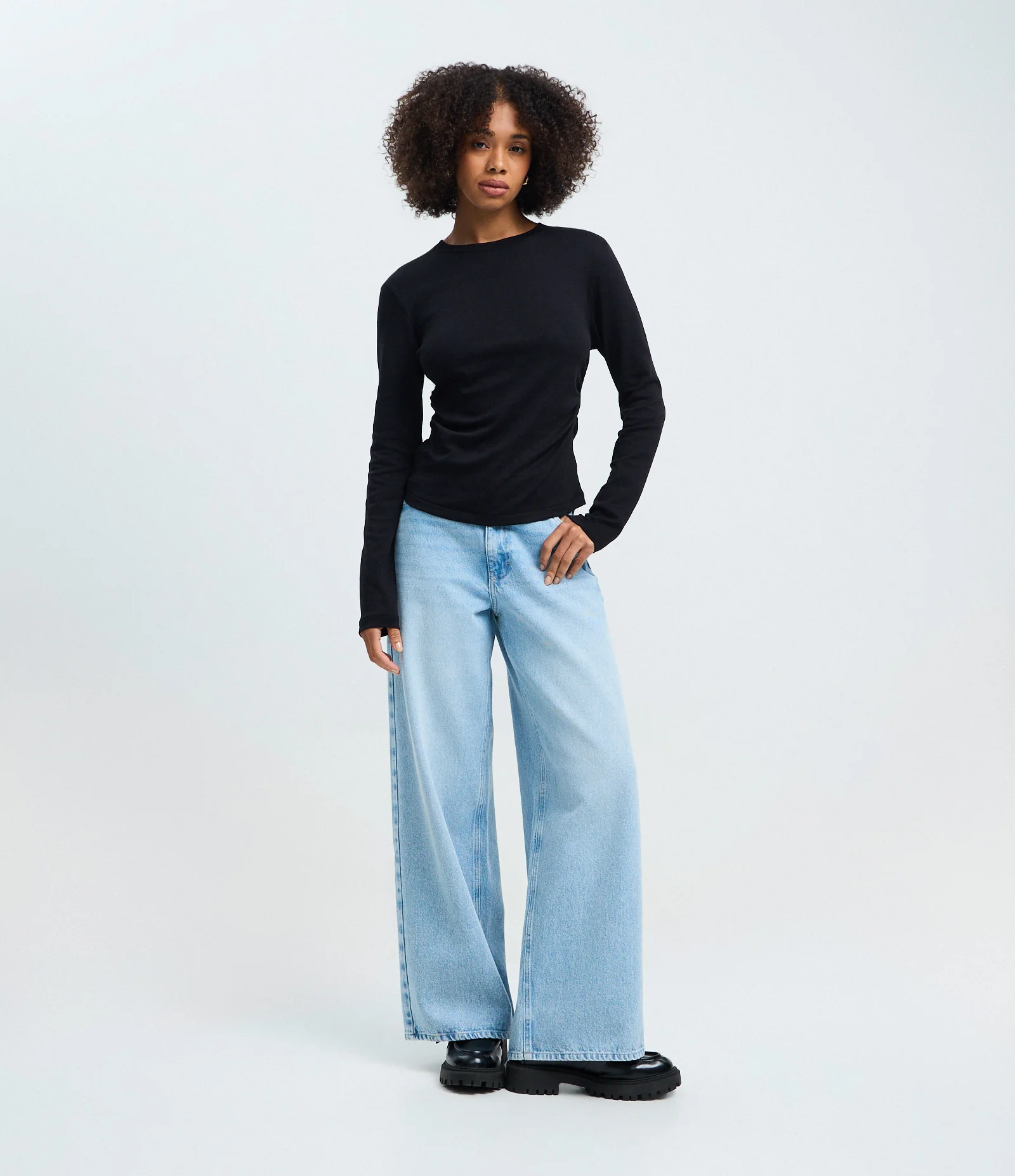 Blusa Manga Longa com Franzido na Cintura em Algodão Peruano Preto 2