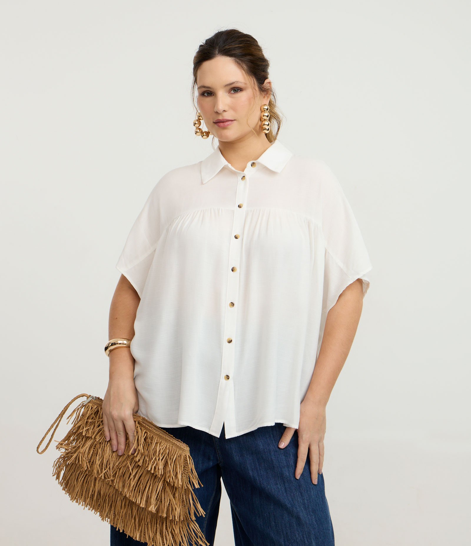 Camisa em Flamê com Pregas e Botões Tartaruga Curve & Plus Size Branco 1