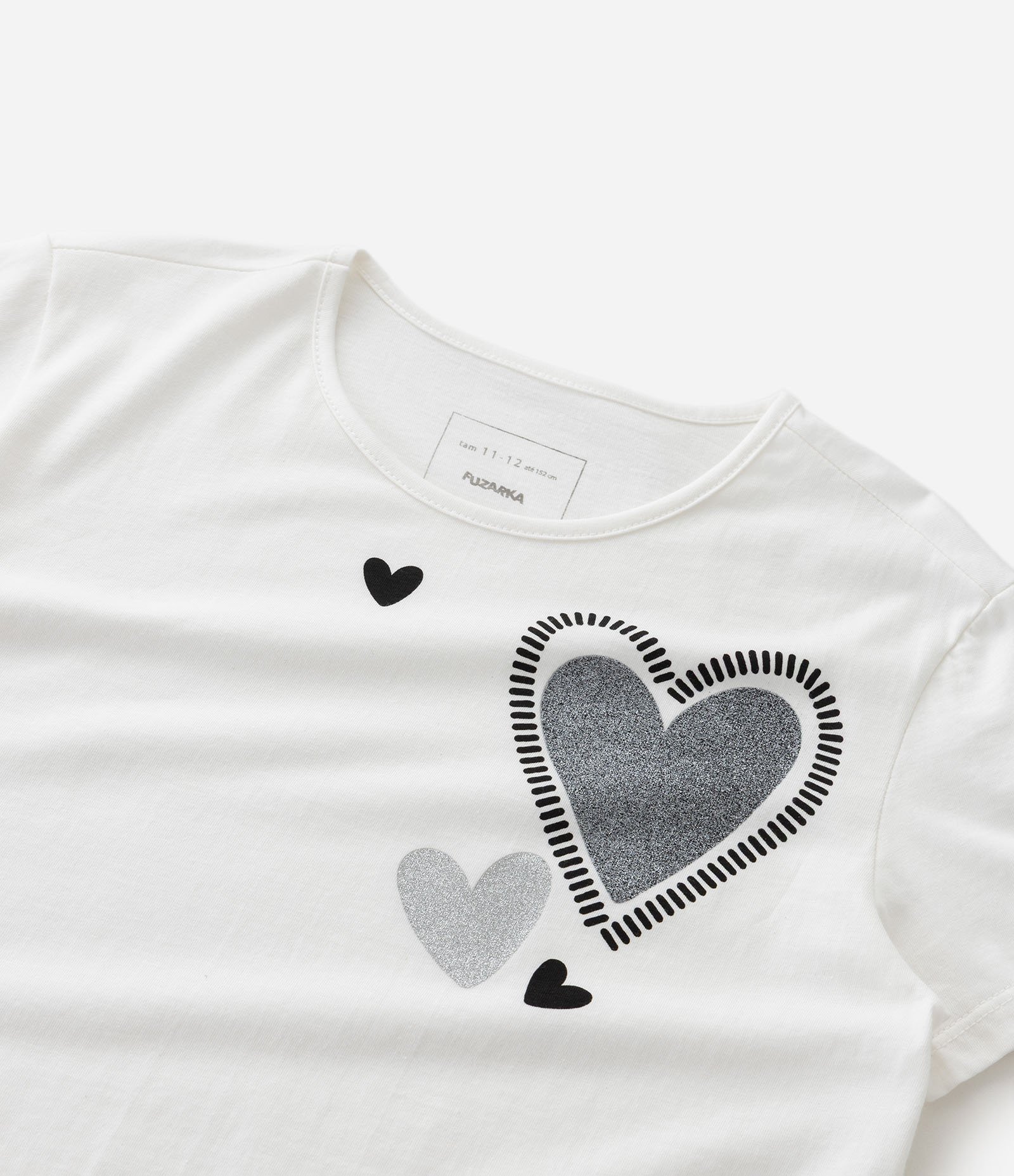 Camiseta Infantil Slim com Estampa de Corações com Glitter– Tam 5 a 14 Anos Branco 4