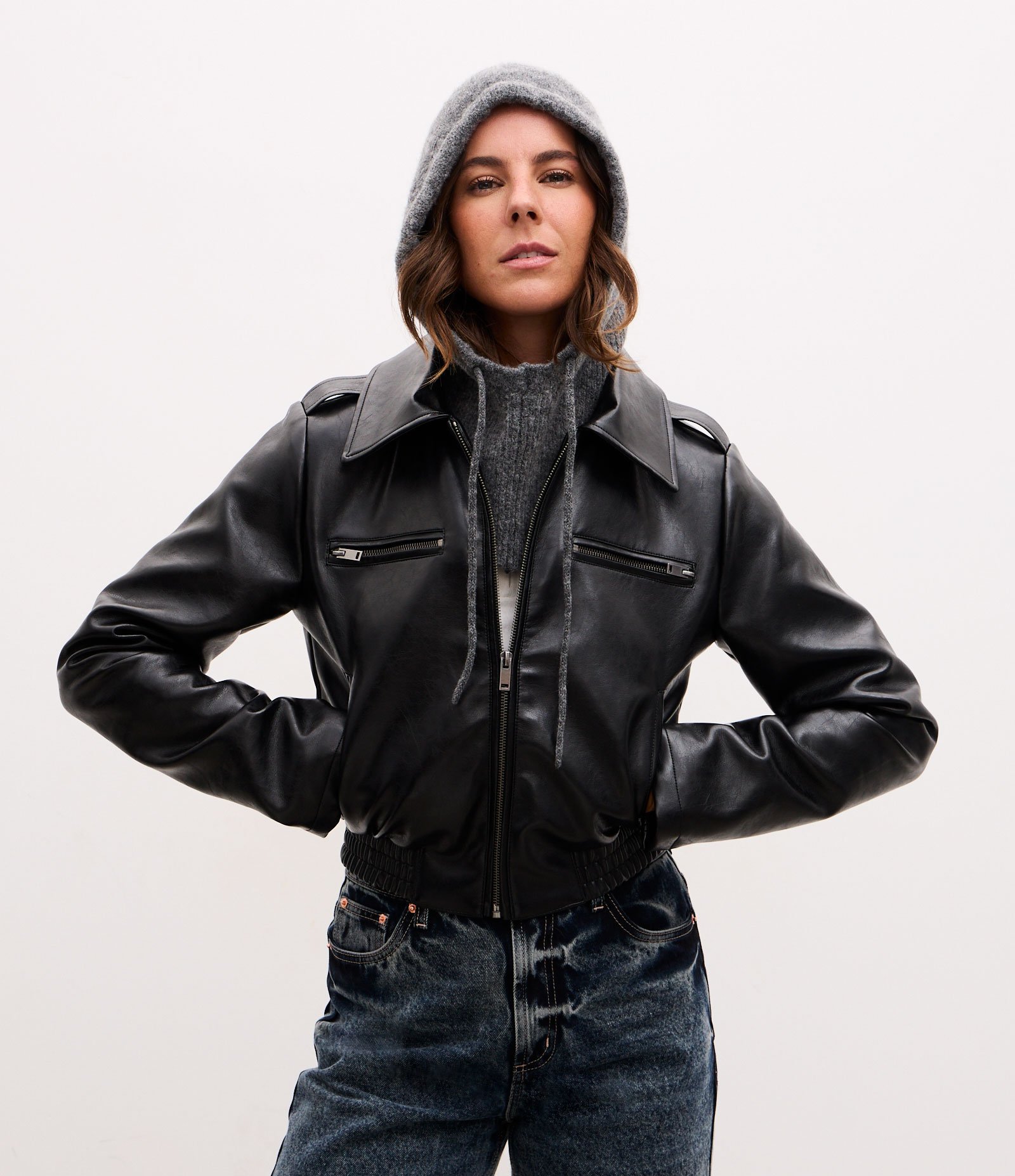 Touca Balaclava em Tricô com Amarração Cinza 1