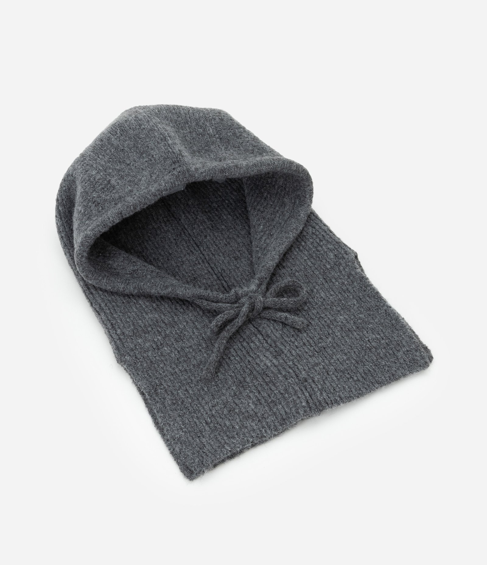 Touca Balaclava em Tricô com Amarração Cinza 2