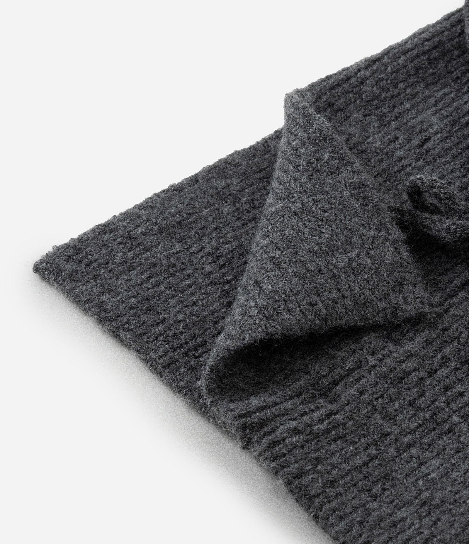 Touca Balaclava em Tricô com Amarração Cinza 4