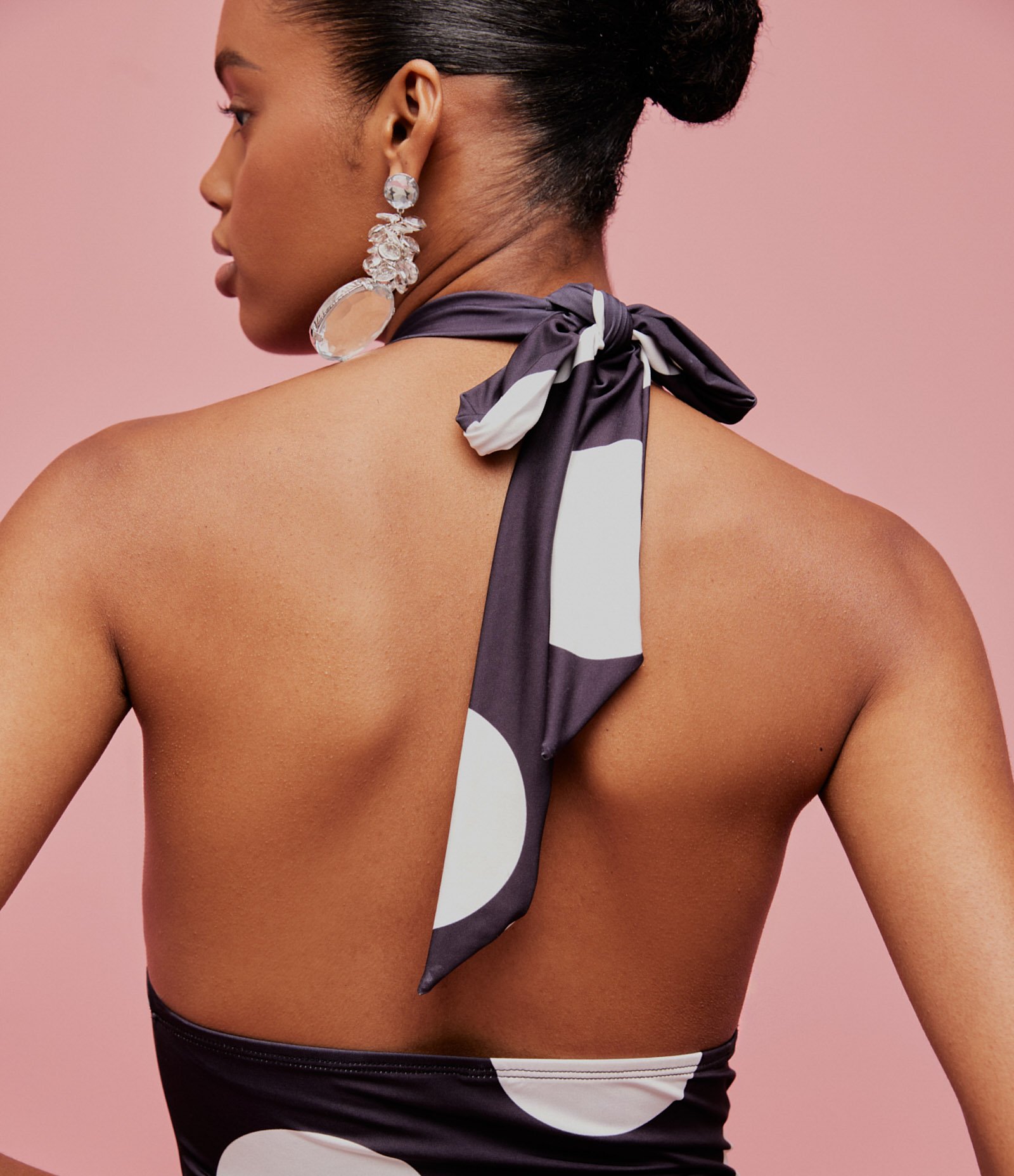 Blusa Frente Única em Malha Gelada com Poá Graúdo Preto 5