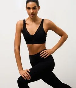 Top Esportivo Microfibra com Detalhe em Tule