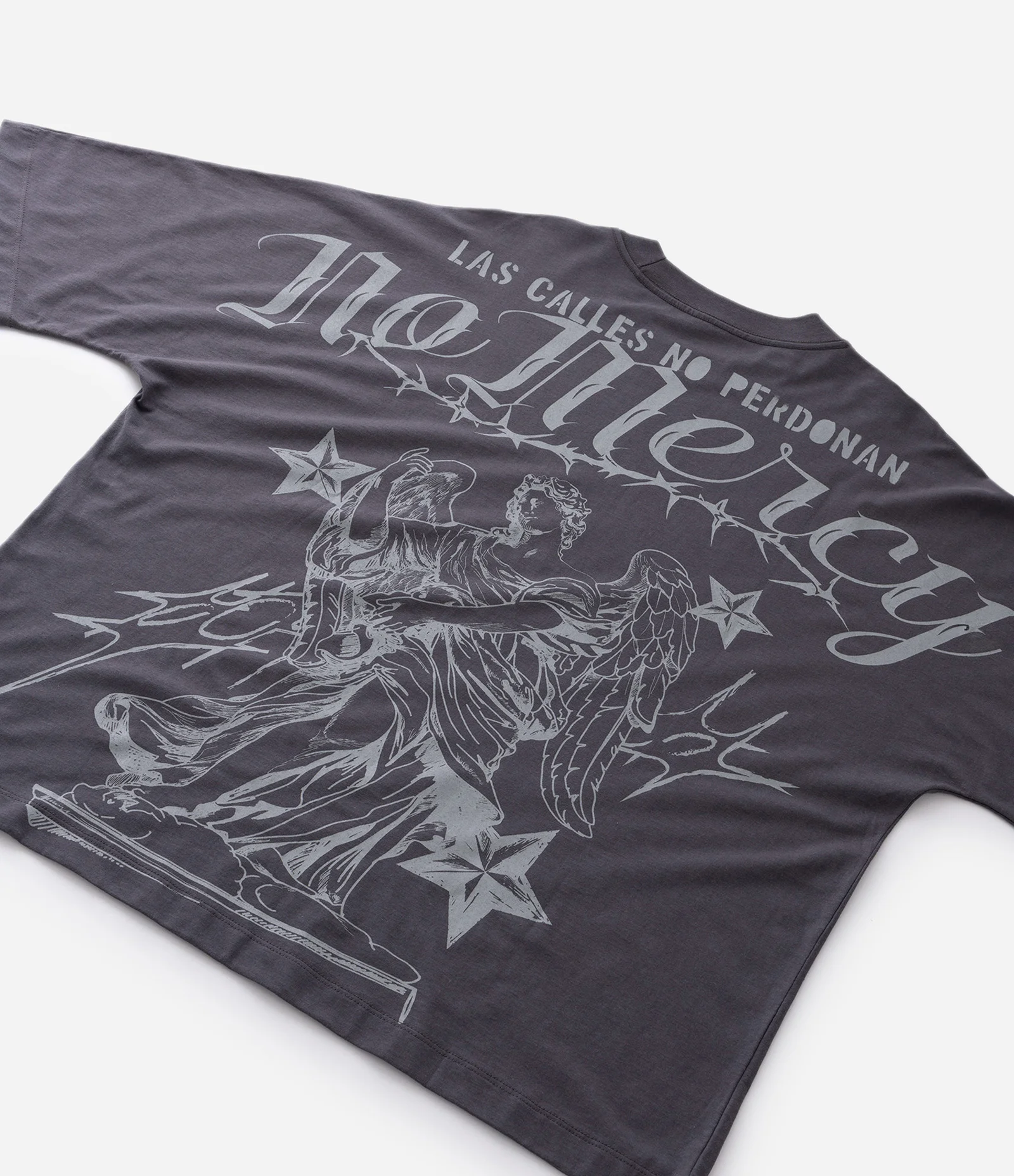 Camiseta Oversized Manga Curta em Algodão com Estampa No Mercy Preto 11