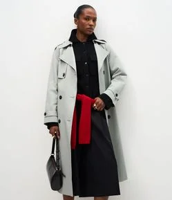 Trench Coat com Faixa Para Amarração na Cintura