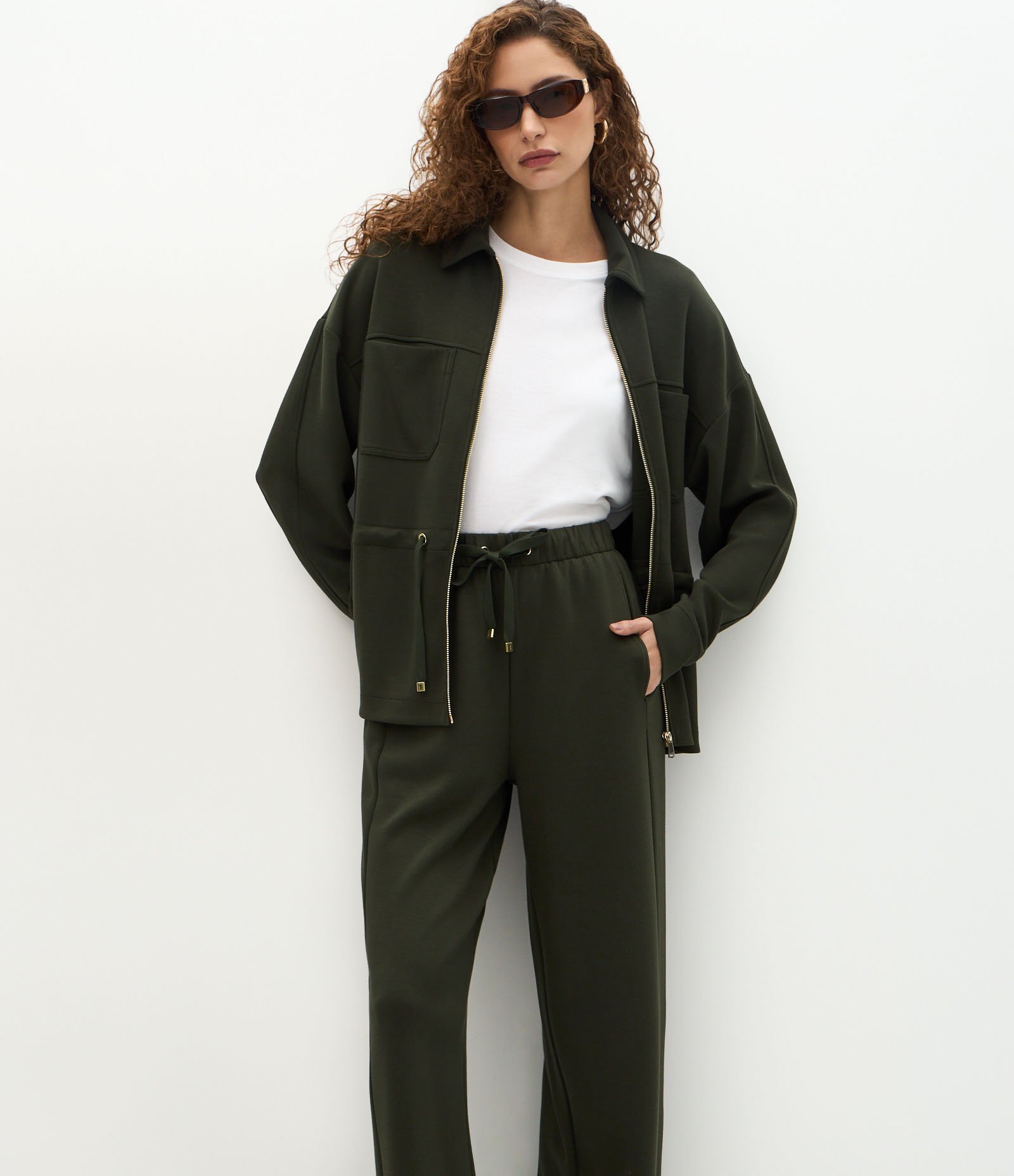 Calça Reta em Moletom com Cós Elástico Verde 2