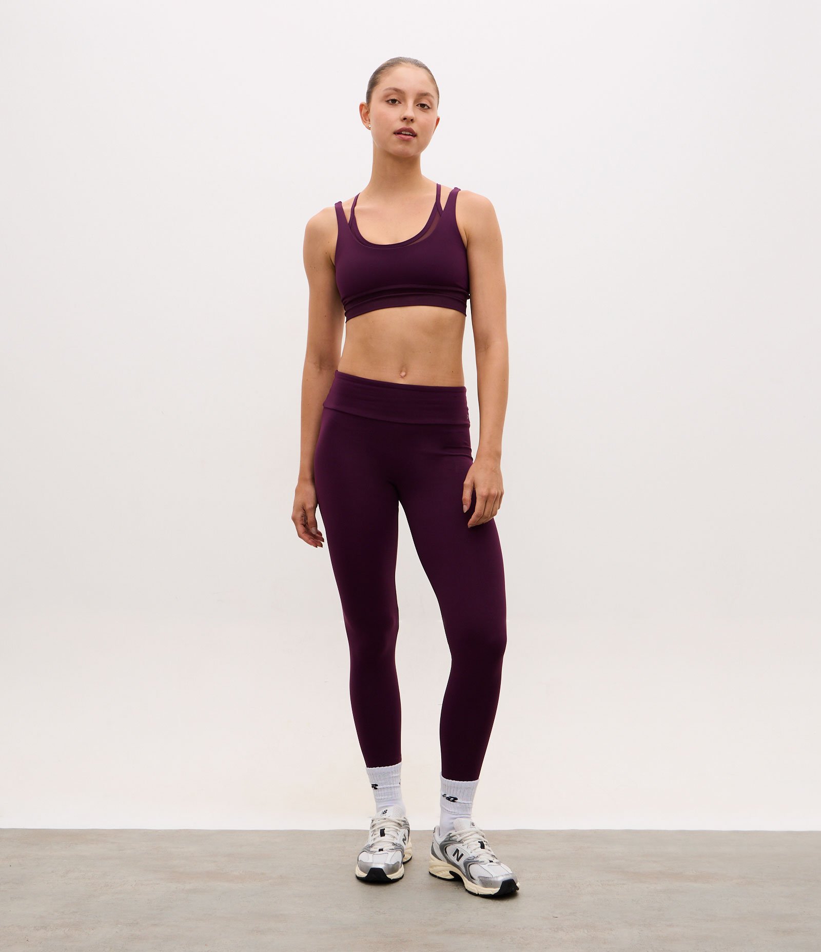 Calça Legging Esportiva em Poliamida com Cós Alto Roxo 1