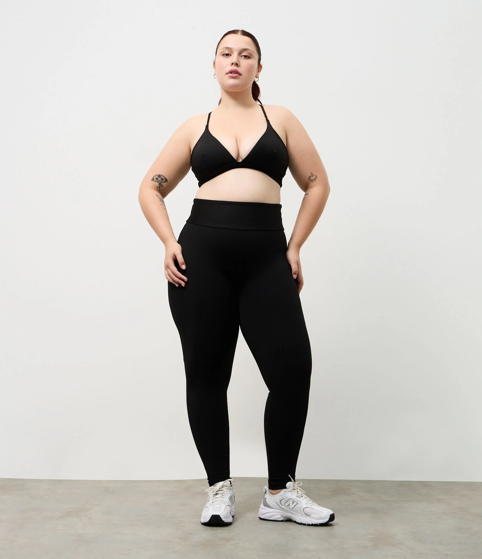 Calça Legging Esportiva em Microfibra sem Gancho Preto 1