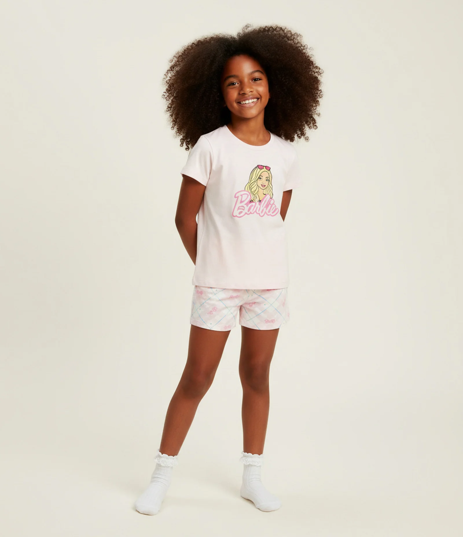 Pijama Infantil com Estampa da Barbie – Tam 5 a 12 Anos Rosa Claro 1