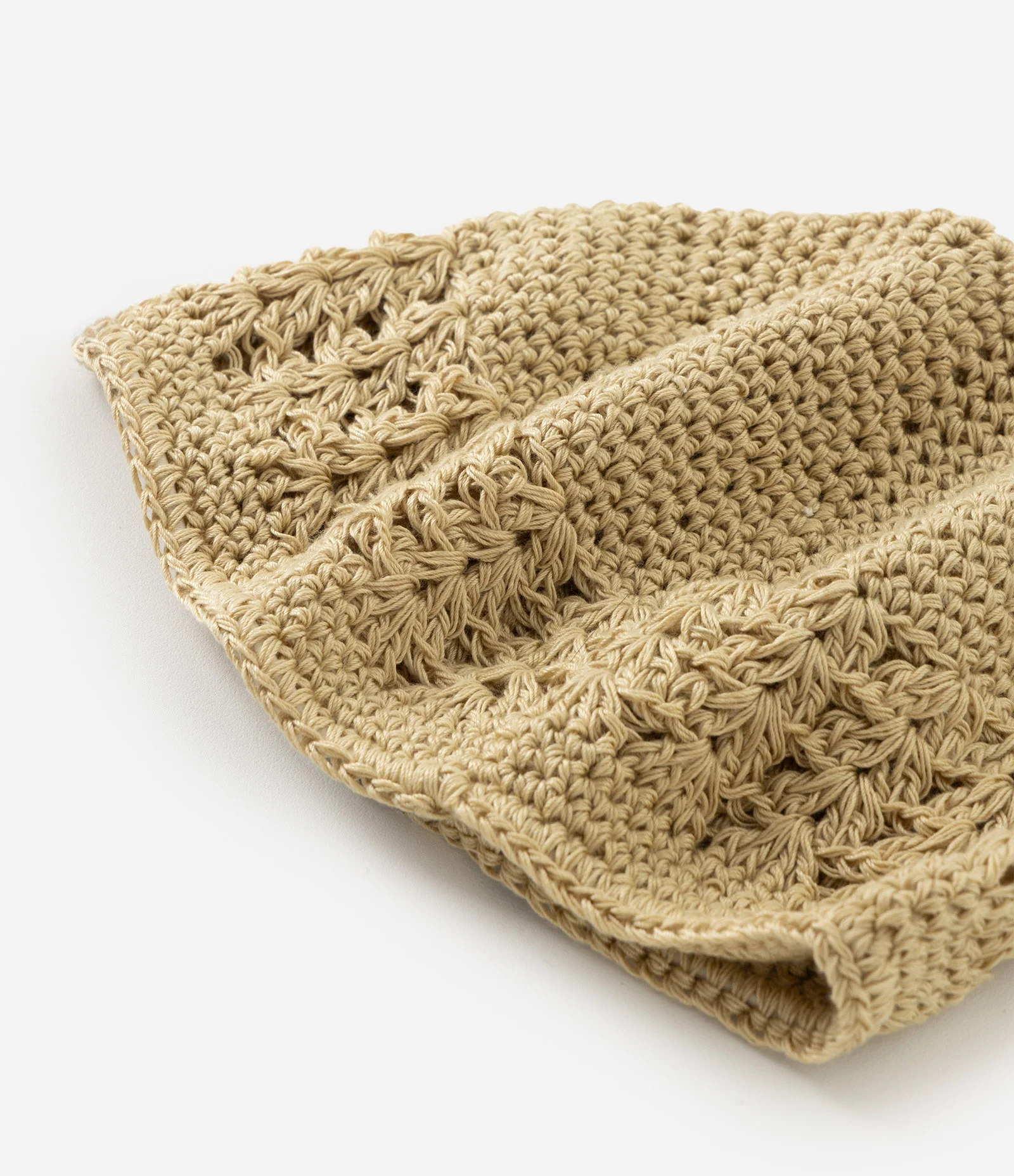 Touca em Crochê com Detalhe Contrastante Vazado Amarelo 3