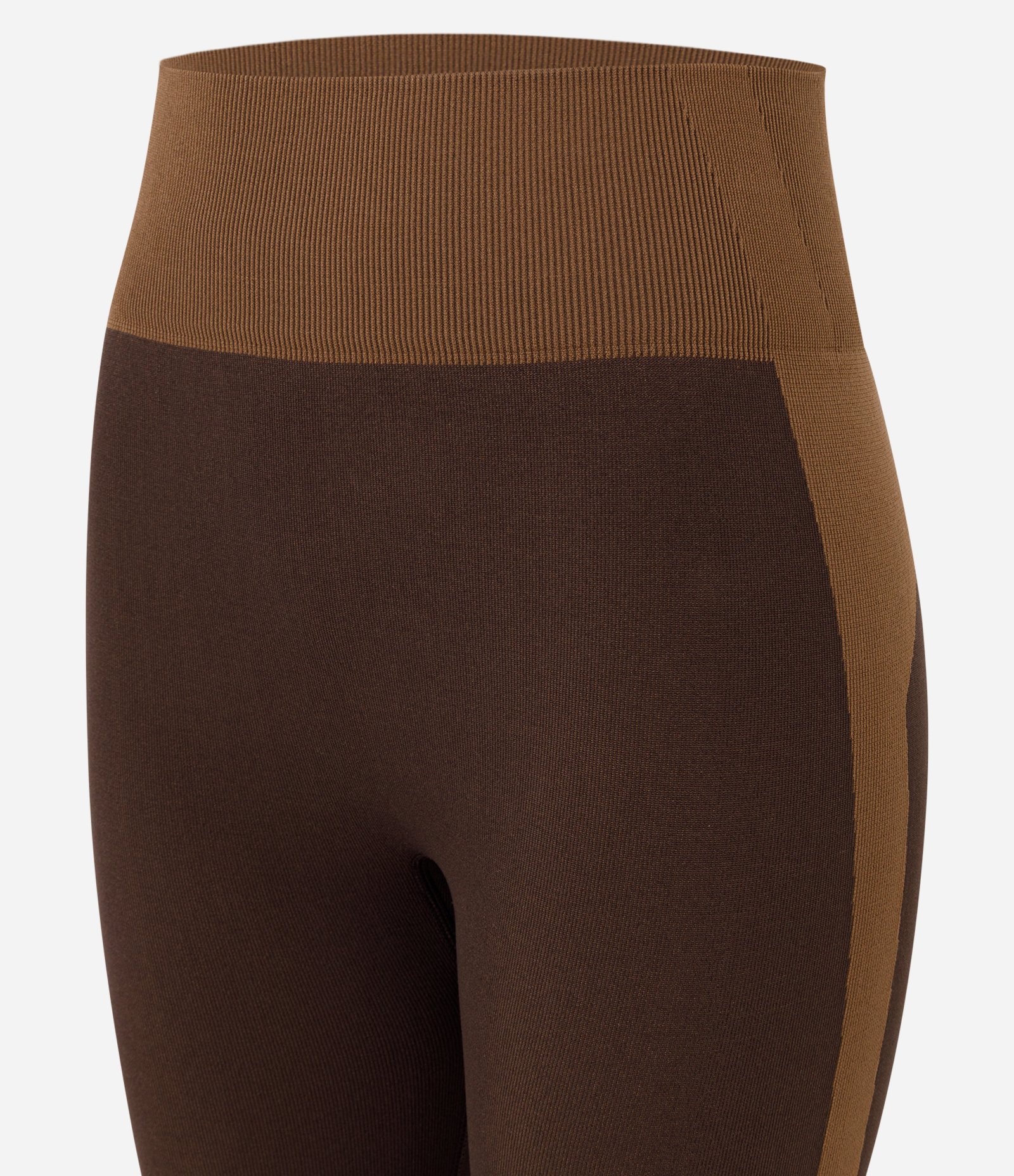 Calça Legging Esportiva em Microfibra com Detalhe Contrastante Marrom 6