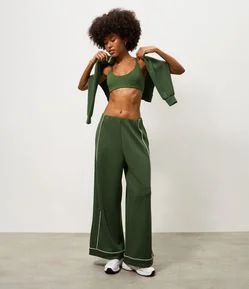 Calça Esportiva em Microfibra com Frisos Contrastante