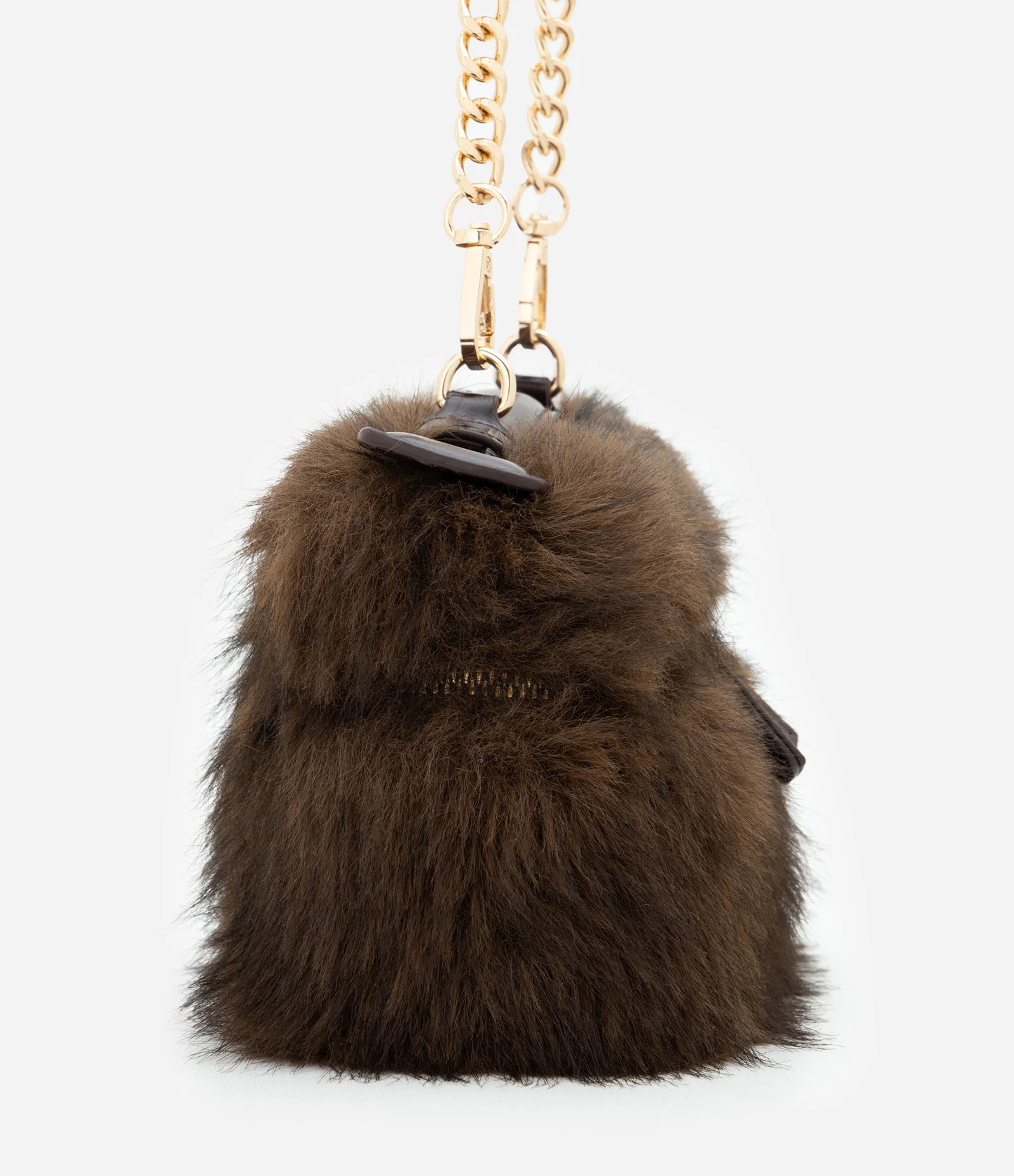Bolsa Pequena com Alça de Mão e Textura de Pelos Marrom 2