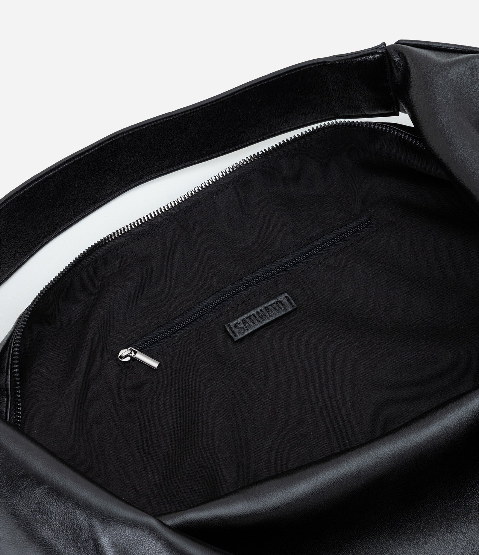 Bolsa Hobo Glossy Grande em PU com Alça Larga Preto 7