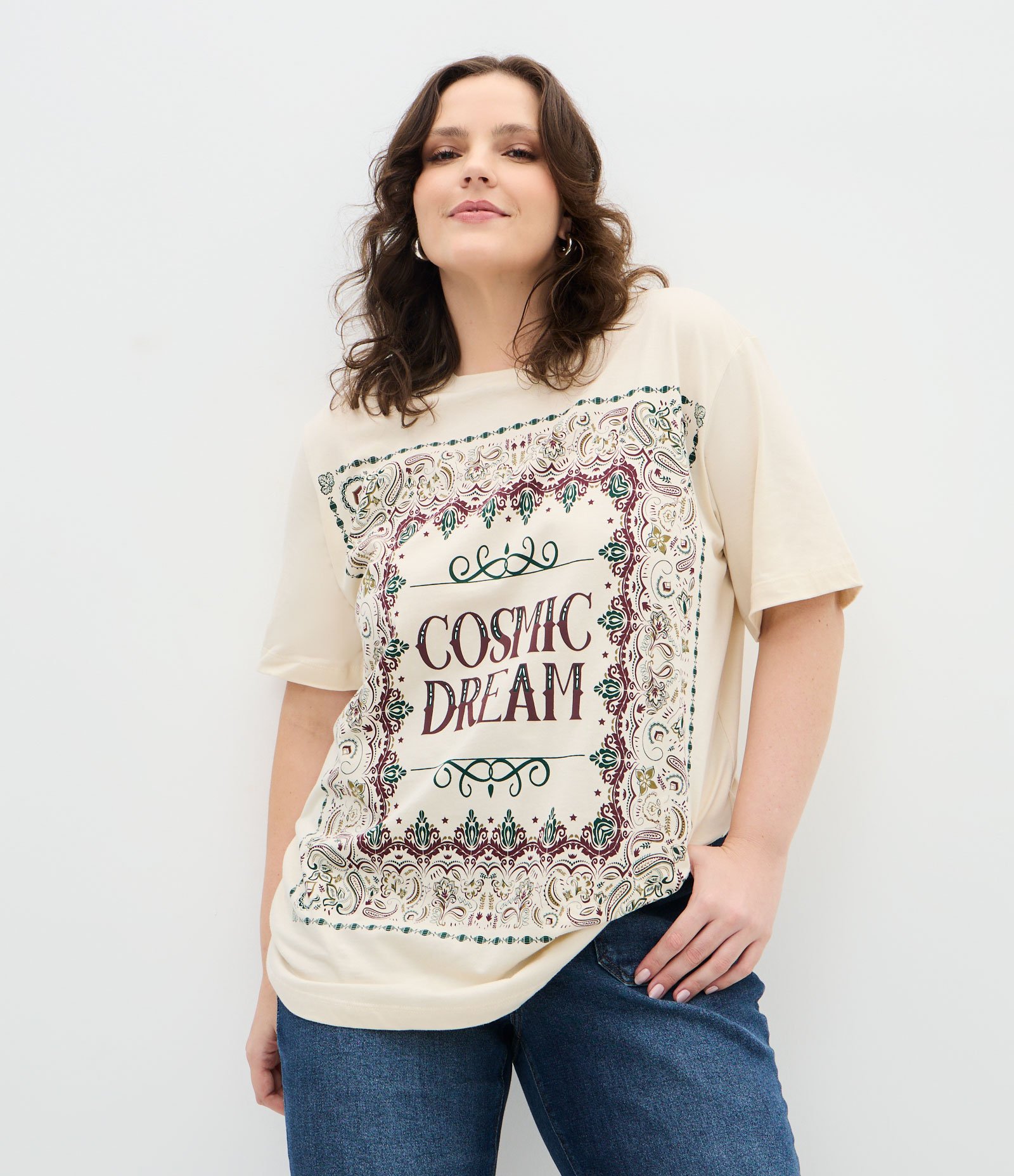 Camiseta Alongada com Estampa em Algodão Curve & Plus Size Bege 4