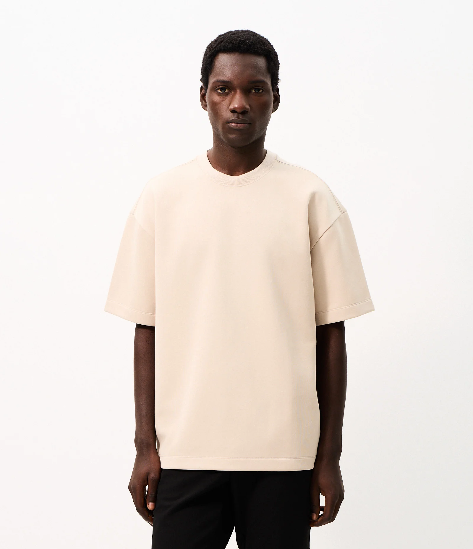 Camiseta Boxy Tech em Malha Pesada Bege 1