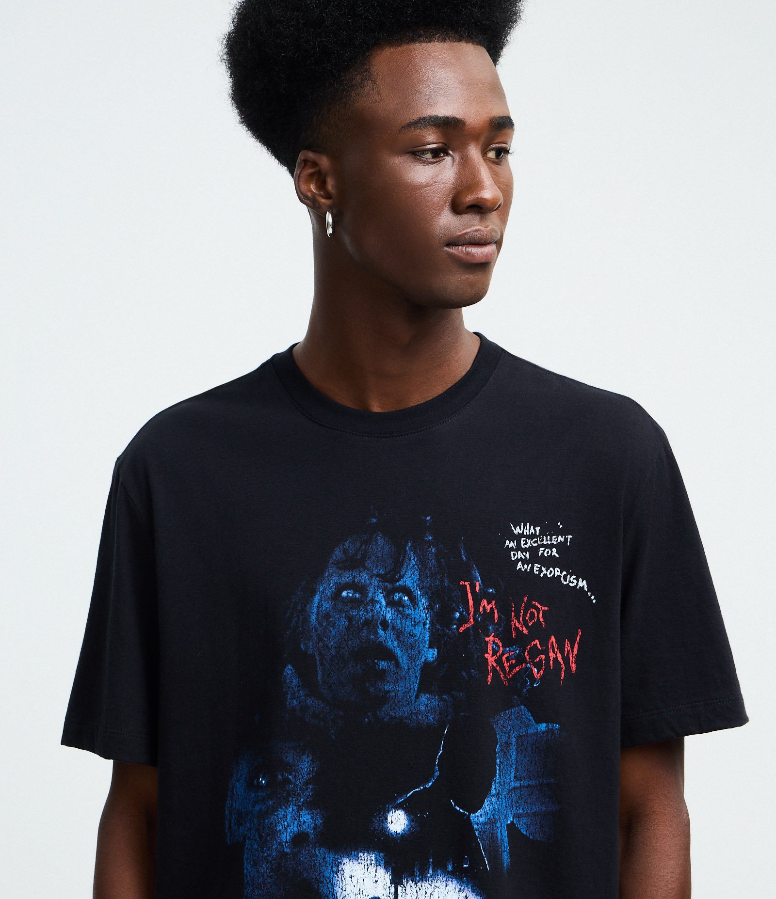 Camiseta Manga Curta em Algodão com Estampa O Exorcista Preto 4