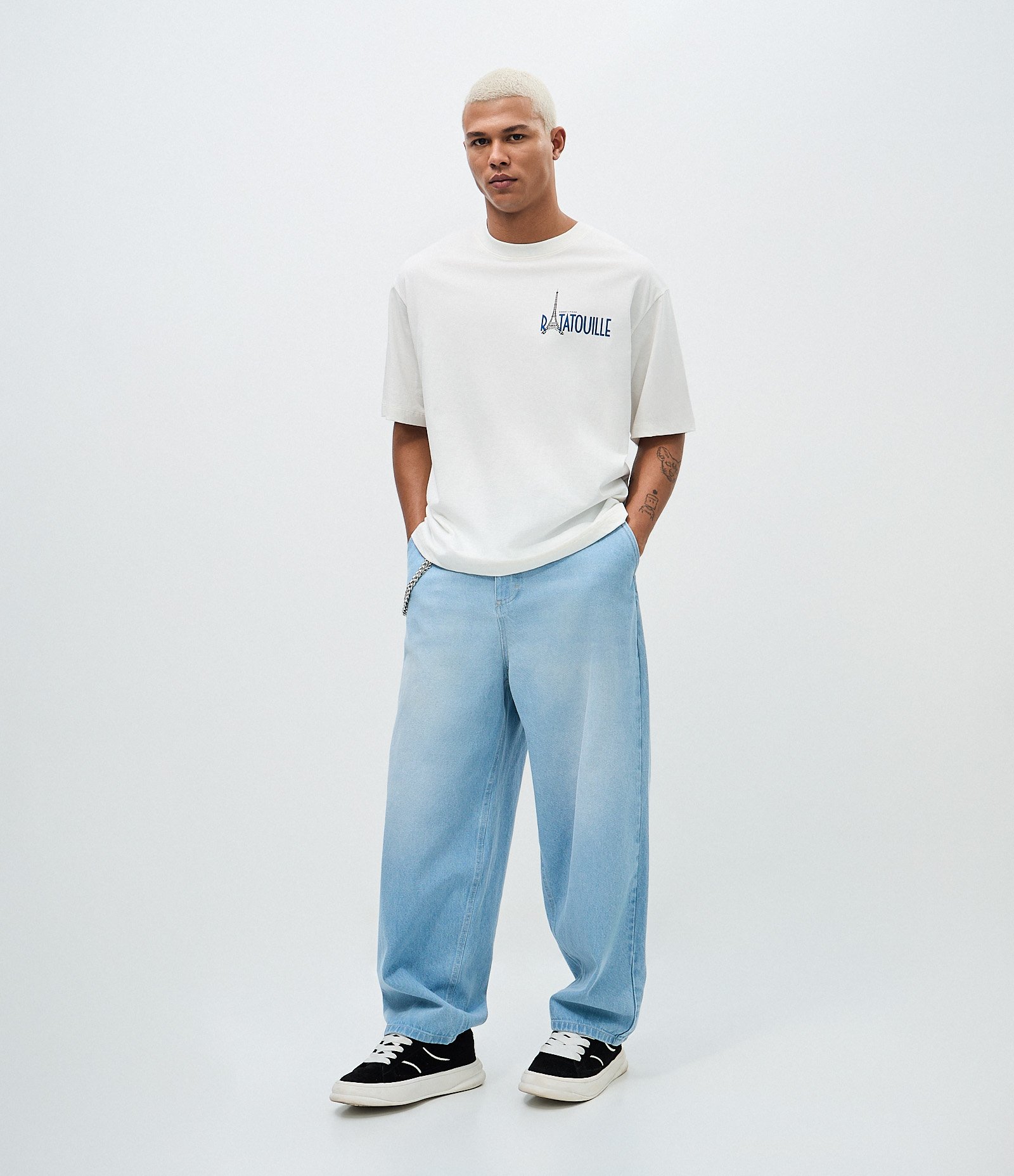 Camiseta Boxy Manga Curta em Algodão Estampa Ratatouille Branco 2
