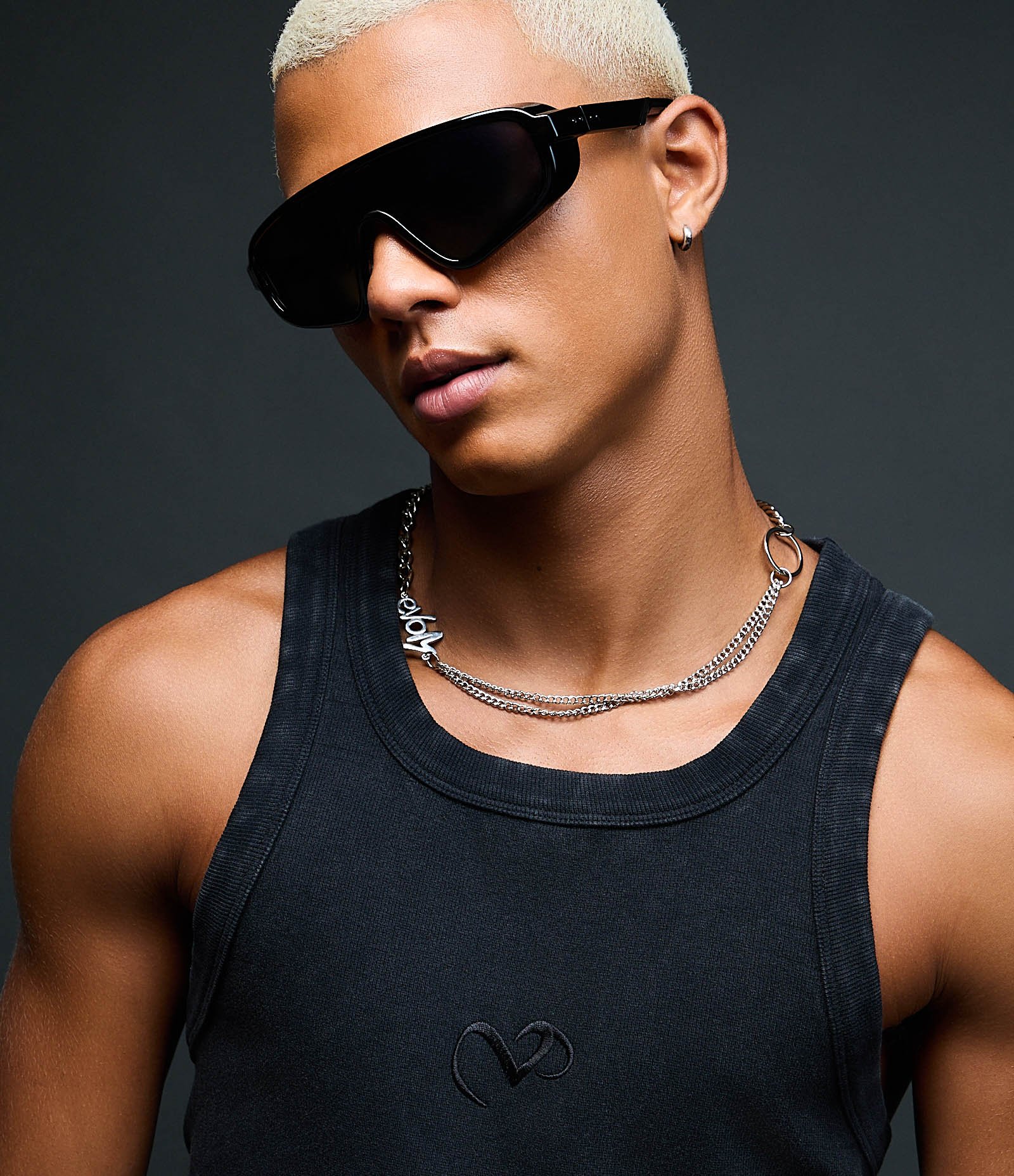 Regata Muscle com Bordado Logo Veigh Preto 5