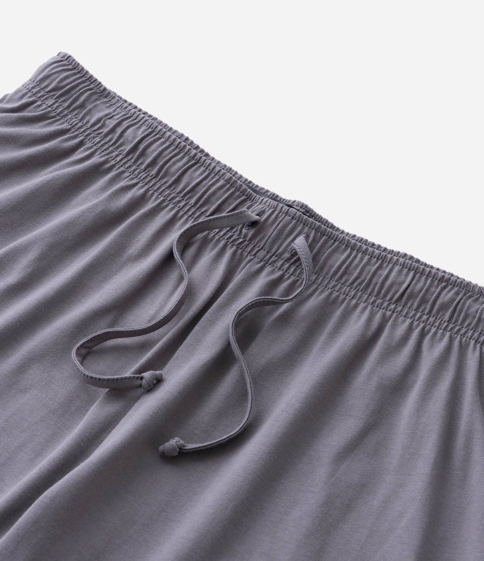 Pijama Curto em Algodão com Estampa One Piece Cinza 10