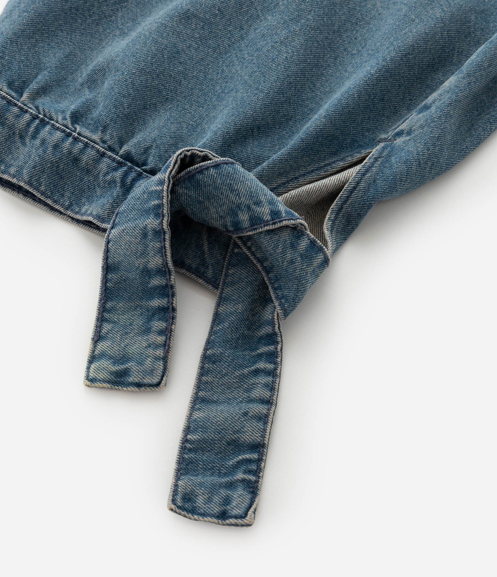 Calça Aladim em Jeans com Cinto Faixa Curve & Plus Size Azul 8