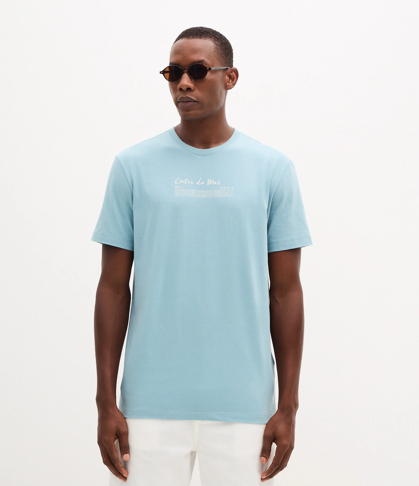 Camiseta em Algodão com Estampa Esportiva Contos do Mar Azul 1