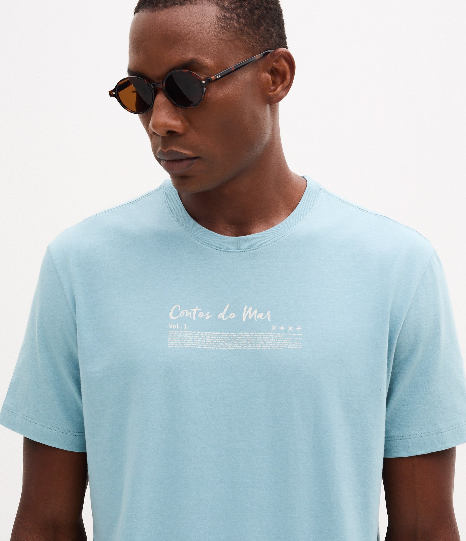 Camiseta em Algodão com Estampa Esportiva Contos do Mar Azul 3