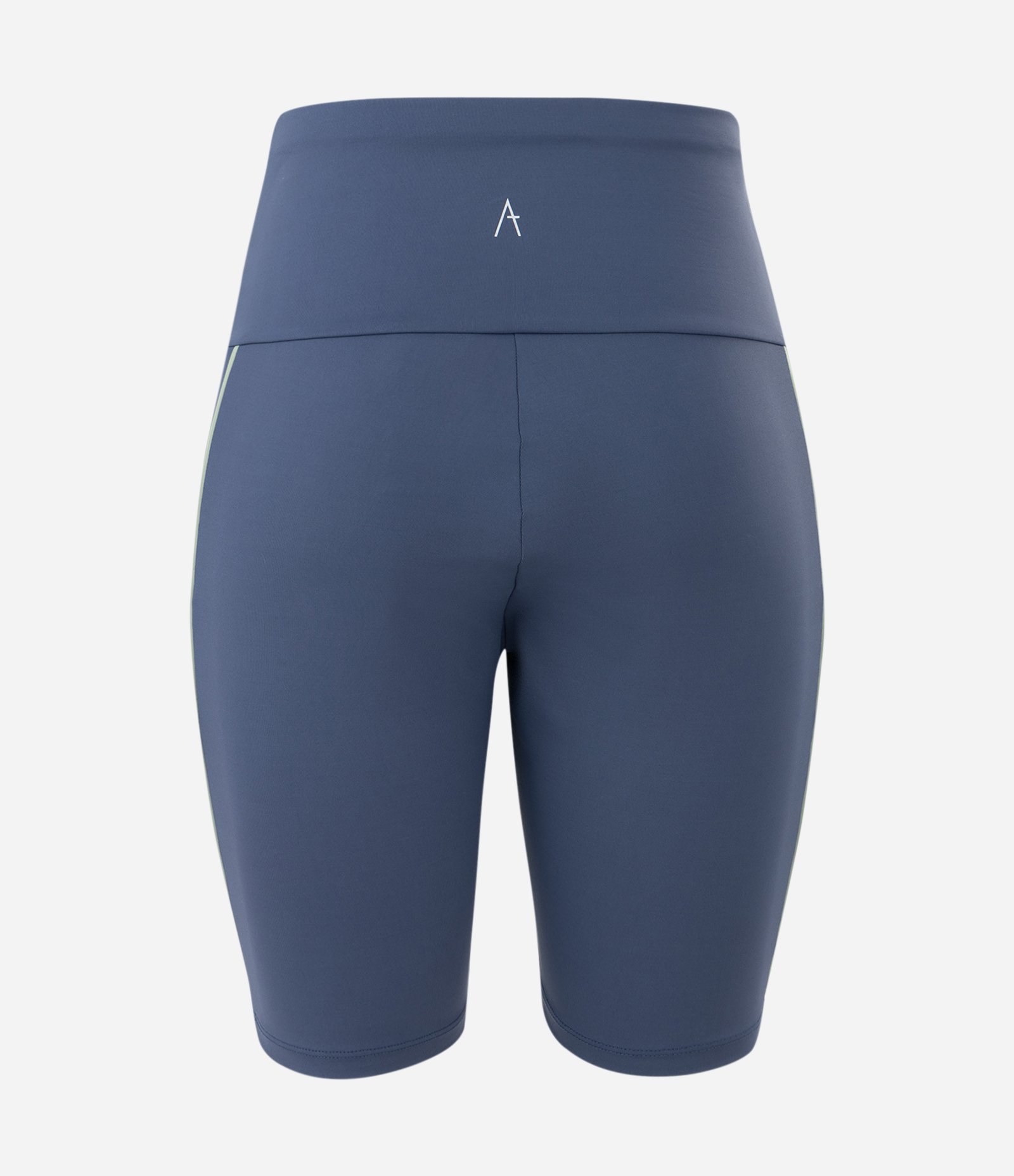 Bermuda Ciclista Tecnológica com Vivo Contrastante Azul 7