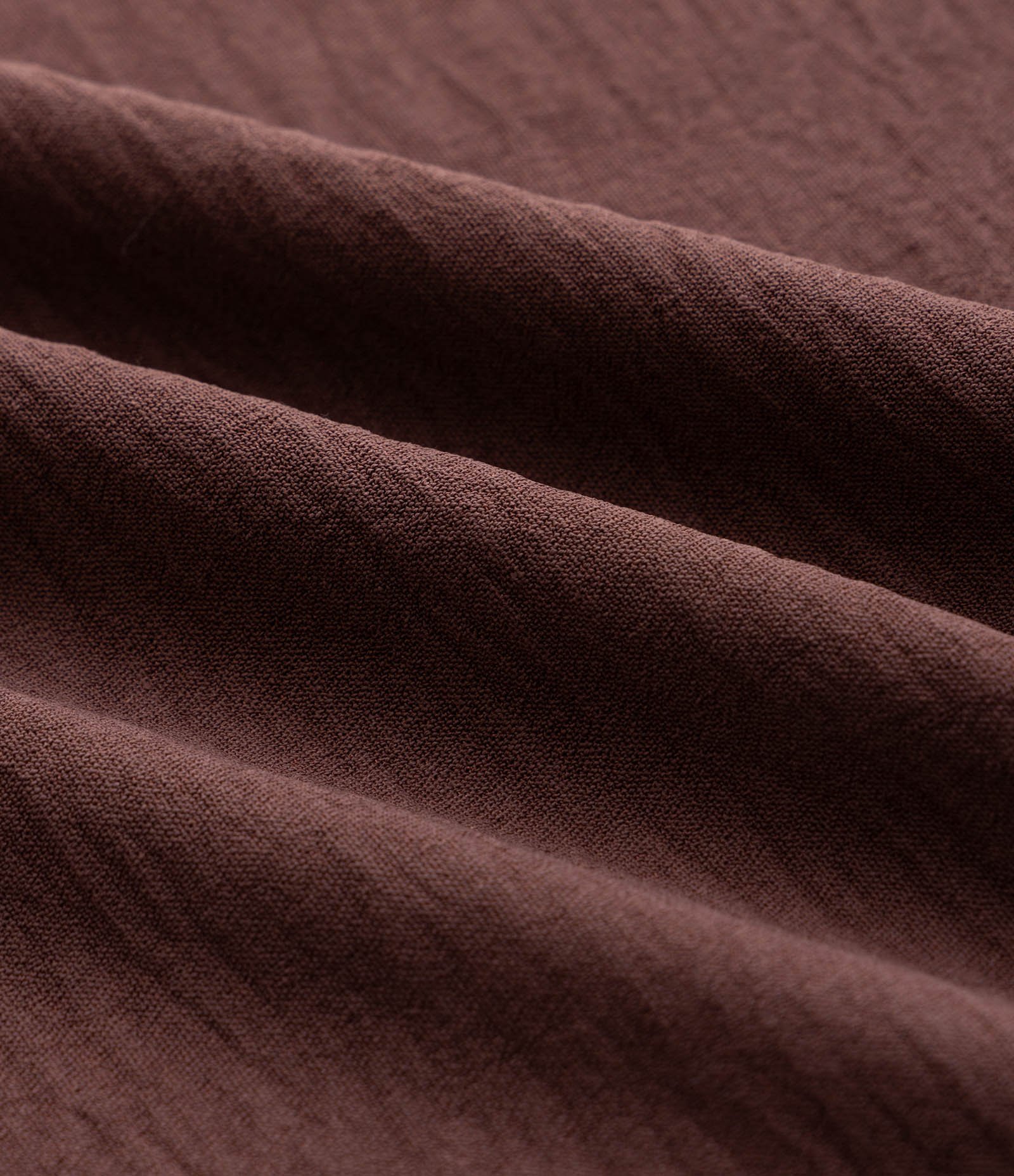 Blusa em Crepe com Babado Duplo no Ombro Curve & Plus Size Marrom 3