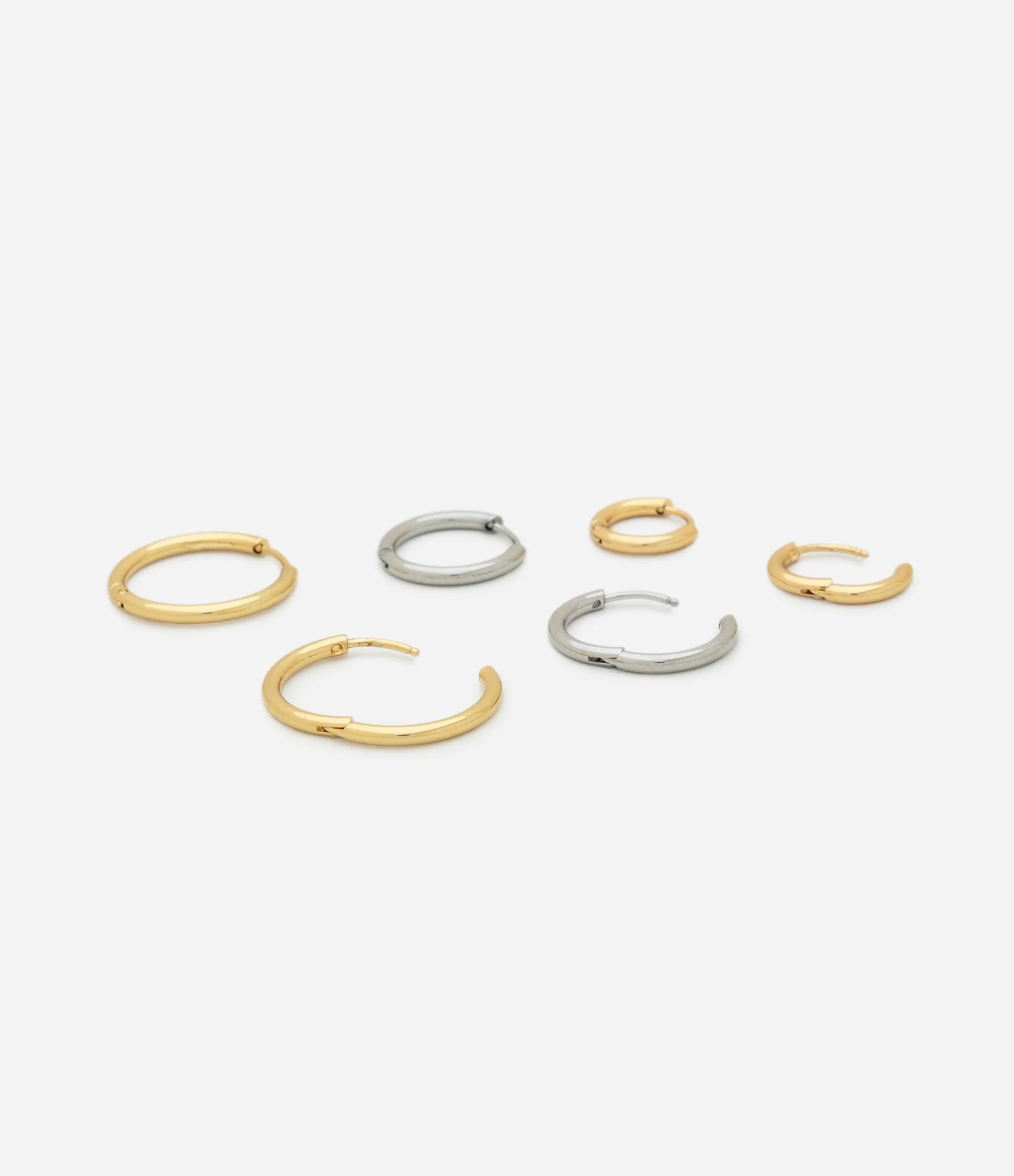Kit 03 Argolas em Aço Inoxidável com Tamanhos Gradativos Multicores 1