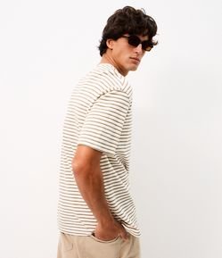 Camiseta Boxy Listrada em Algodão Fio Tinto