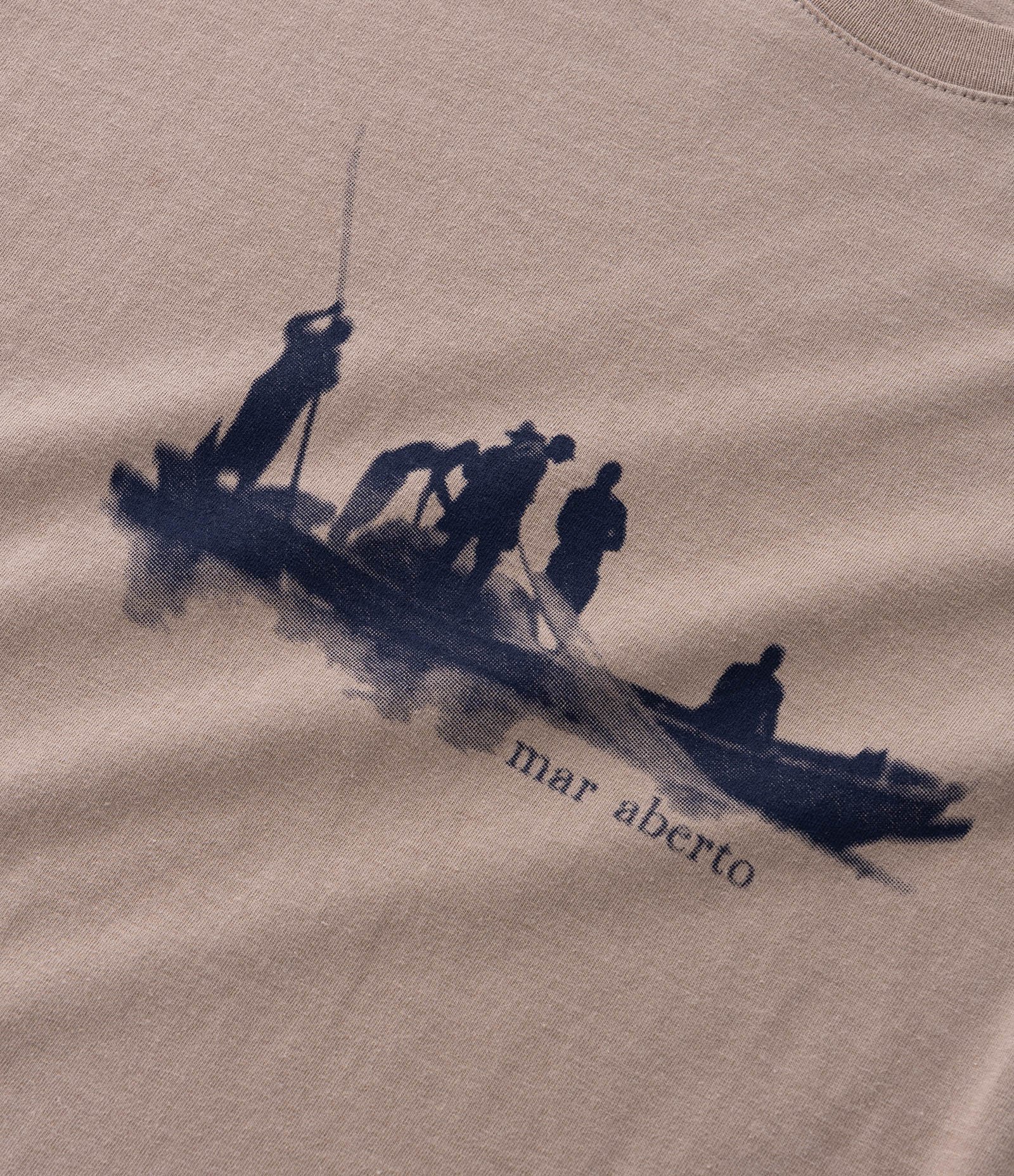 Camiseta em Algodão com Estampa Esportiva Mar Aberto Bege 7