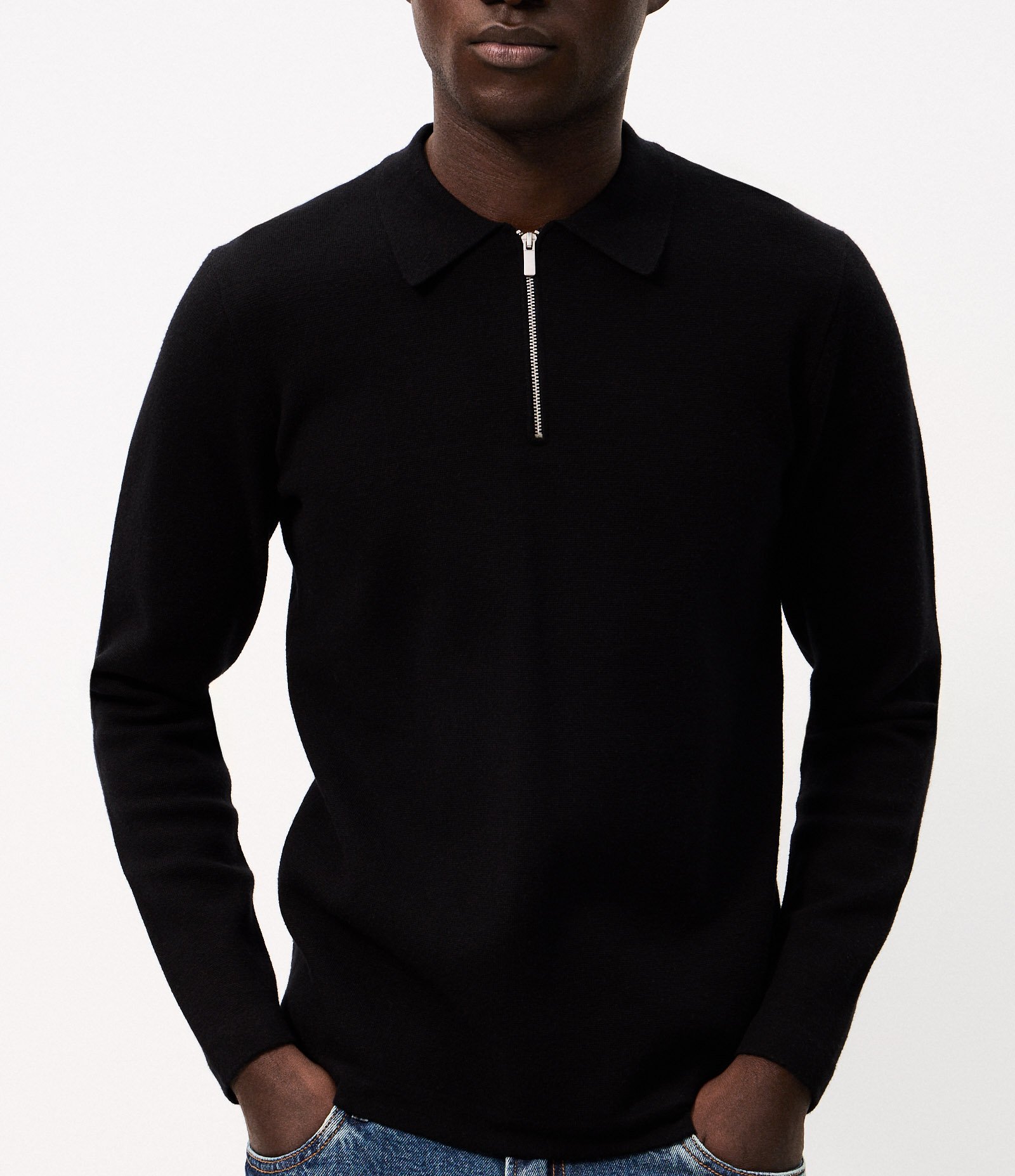 Suéter em Viscose com Gola Polo e Zíper Preto 6