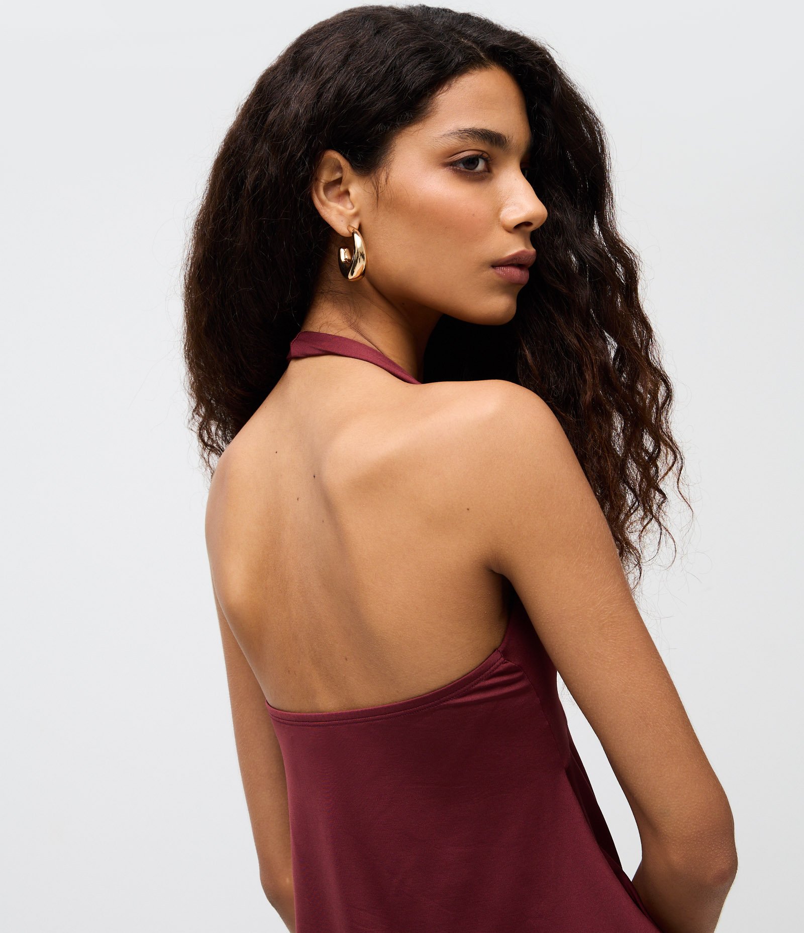 Blusa Frente Única com Aviamento no Decote Vermelho 4