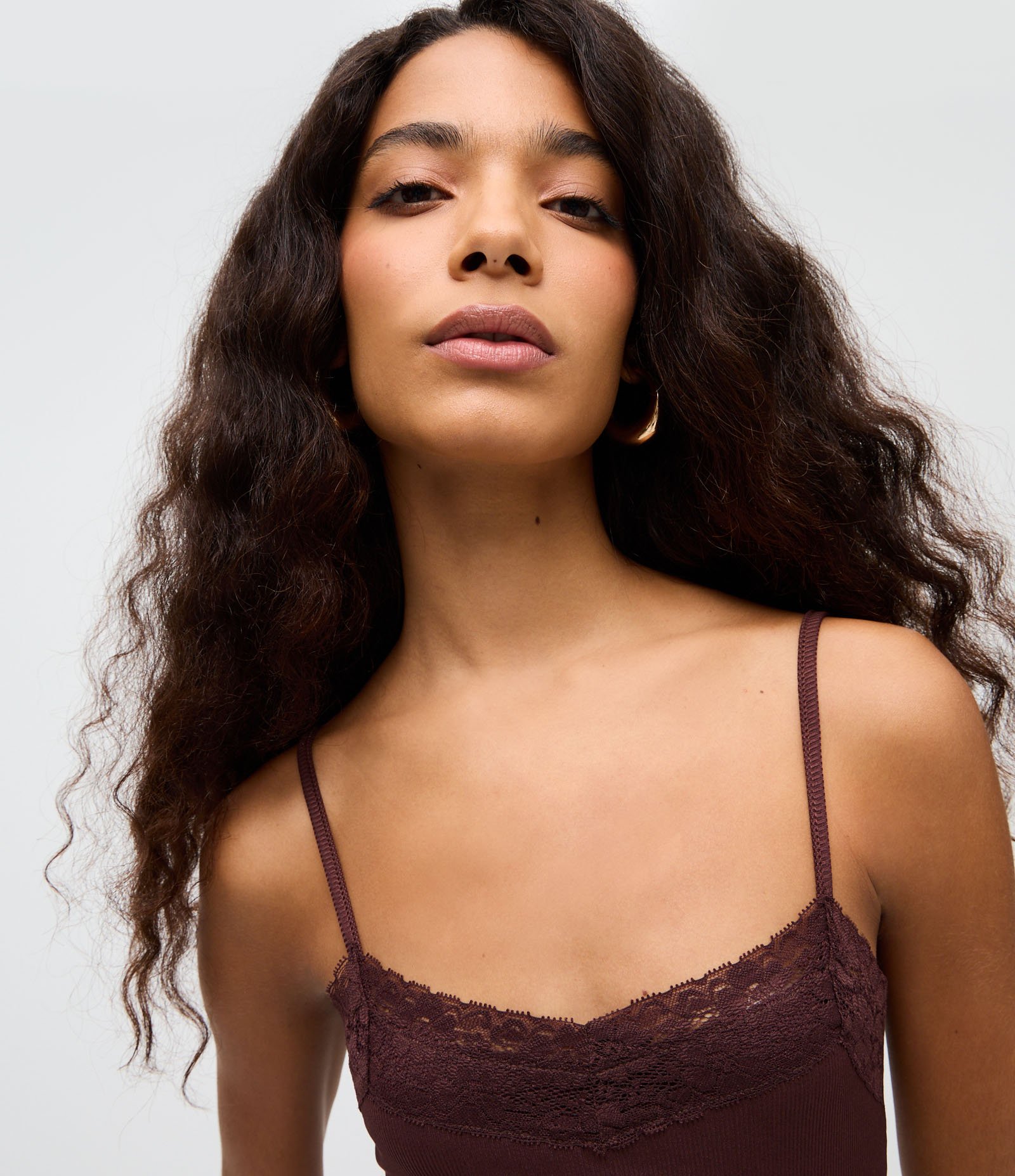 Body com Alça Fina e Renda no Decote Bordô 3