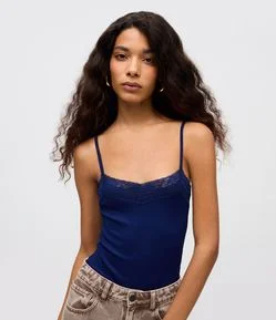 Body com Alça Fina e Renda no Decote