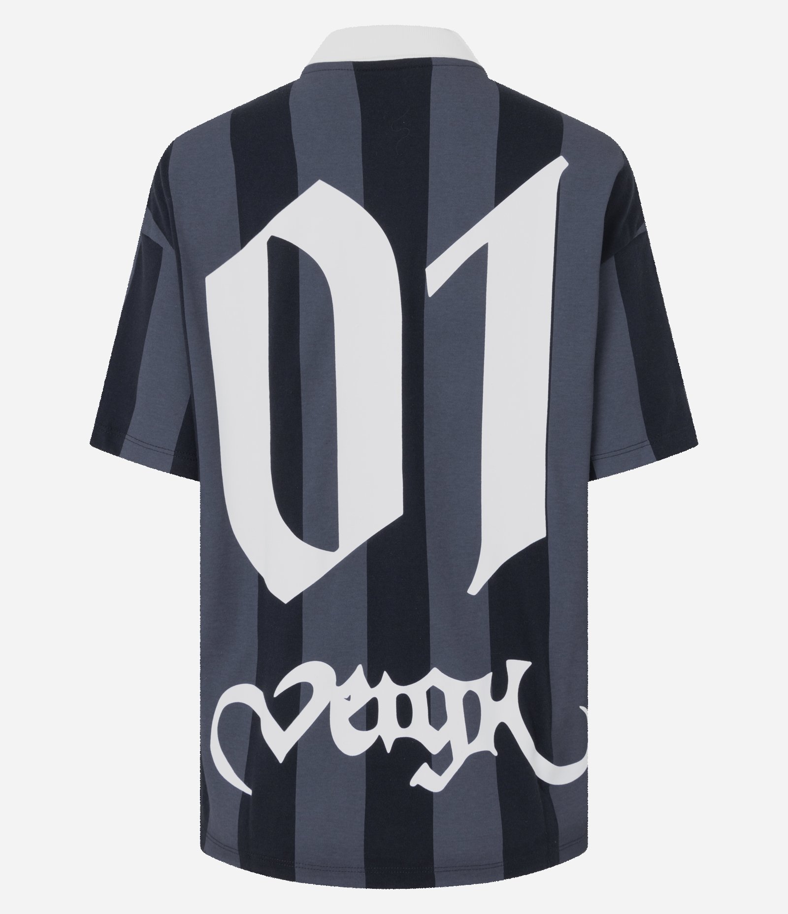 Camiseta em Algodão com Gola Polo Estampa Monaco Veigh Preto 11
