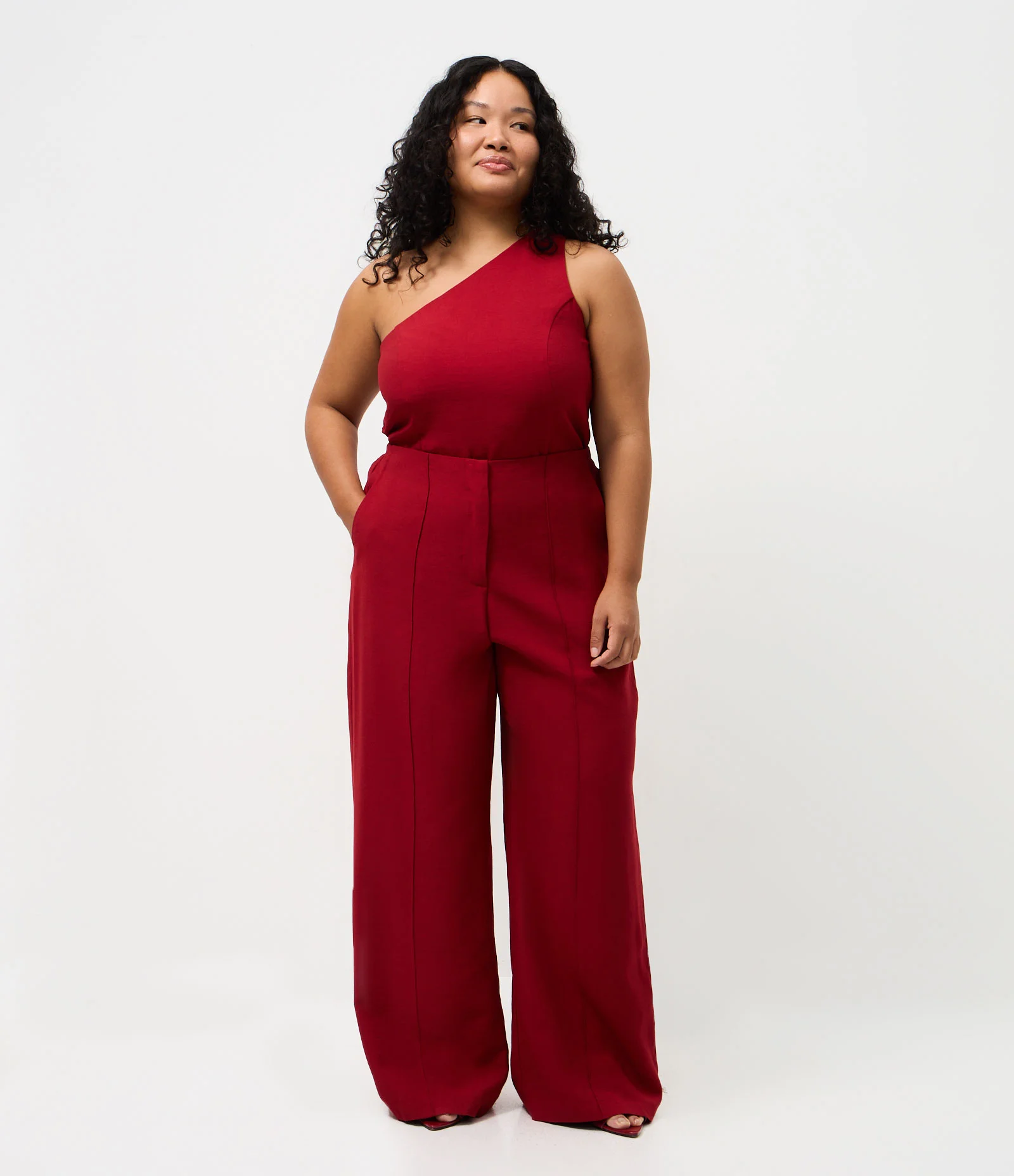 Calça Alfaiatada Wide com Friso Frontal Curve & Plus Size Vermelho 1